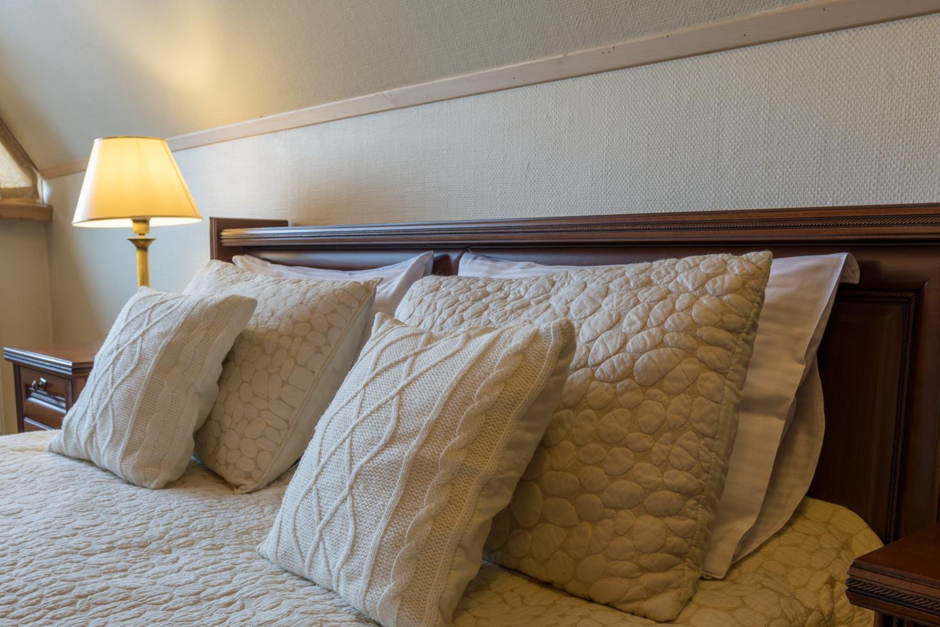 One-Bedroom Apartment (2 Adults + 2 Children) - Photo 7