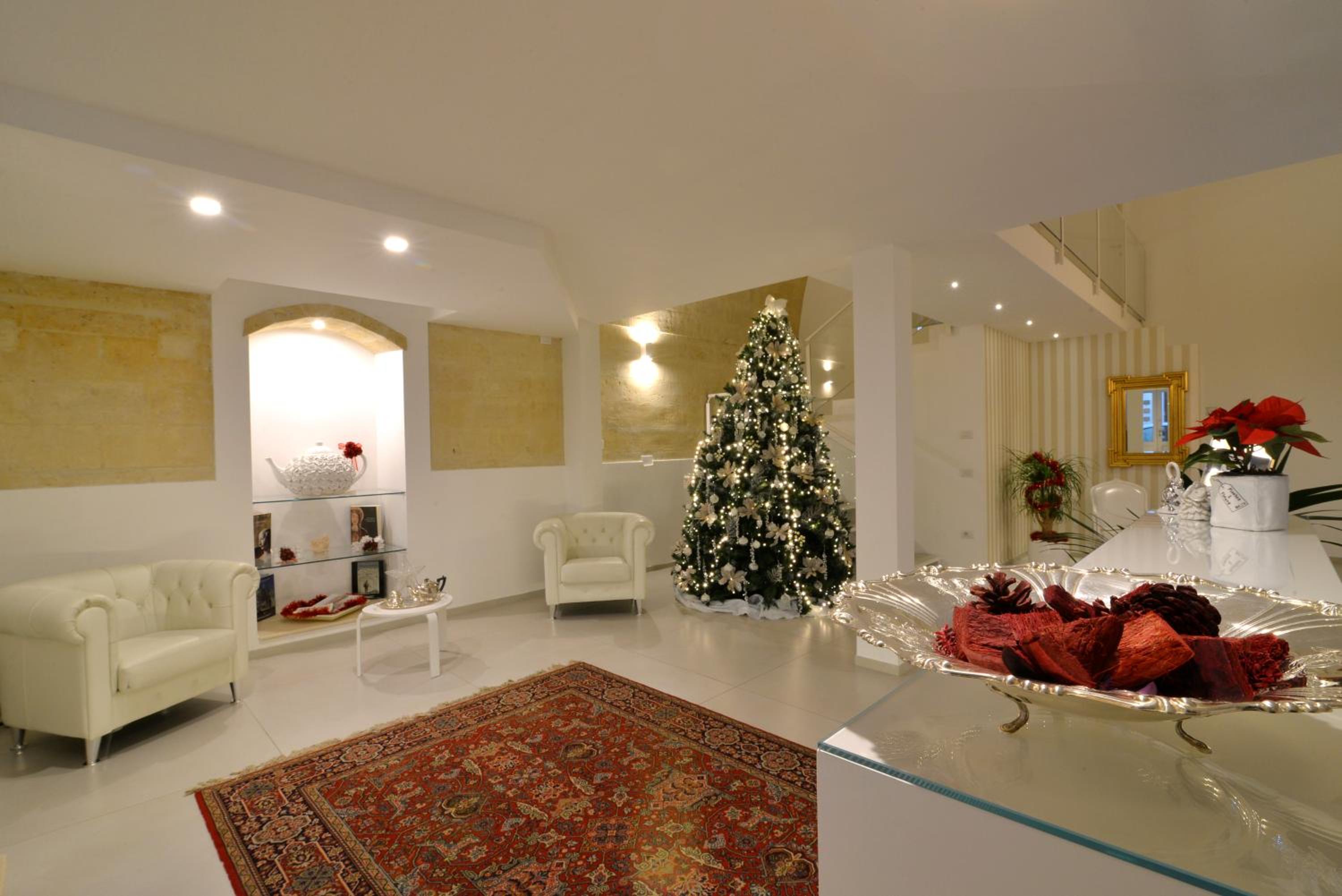 Luxury Quadruple Room - Photo 7