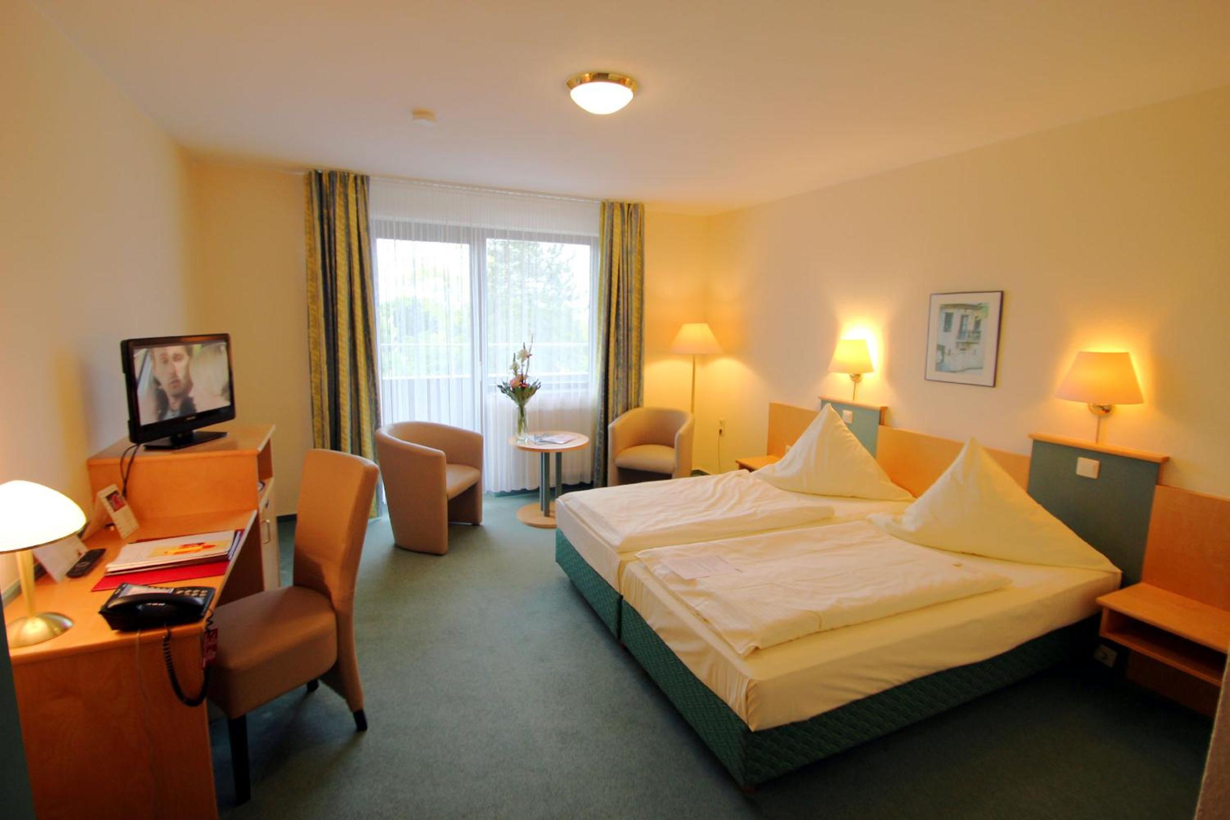 Standard Double Room - Photo 1