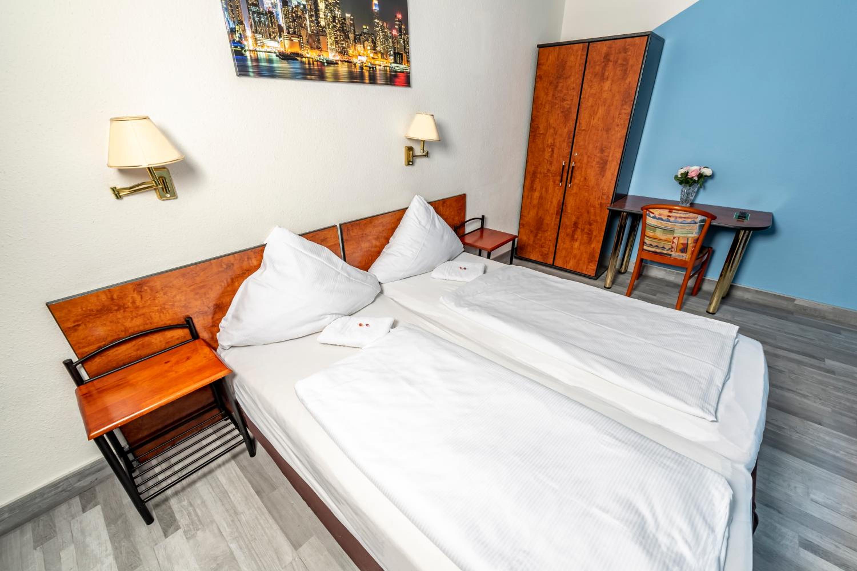Double Room with Shared Bathroom