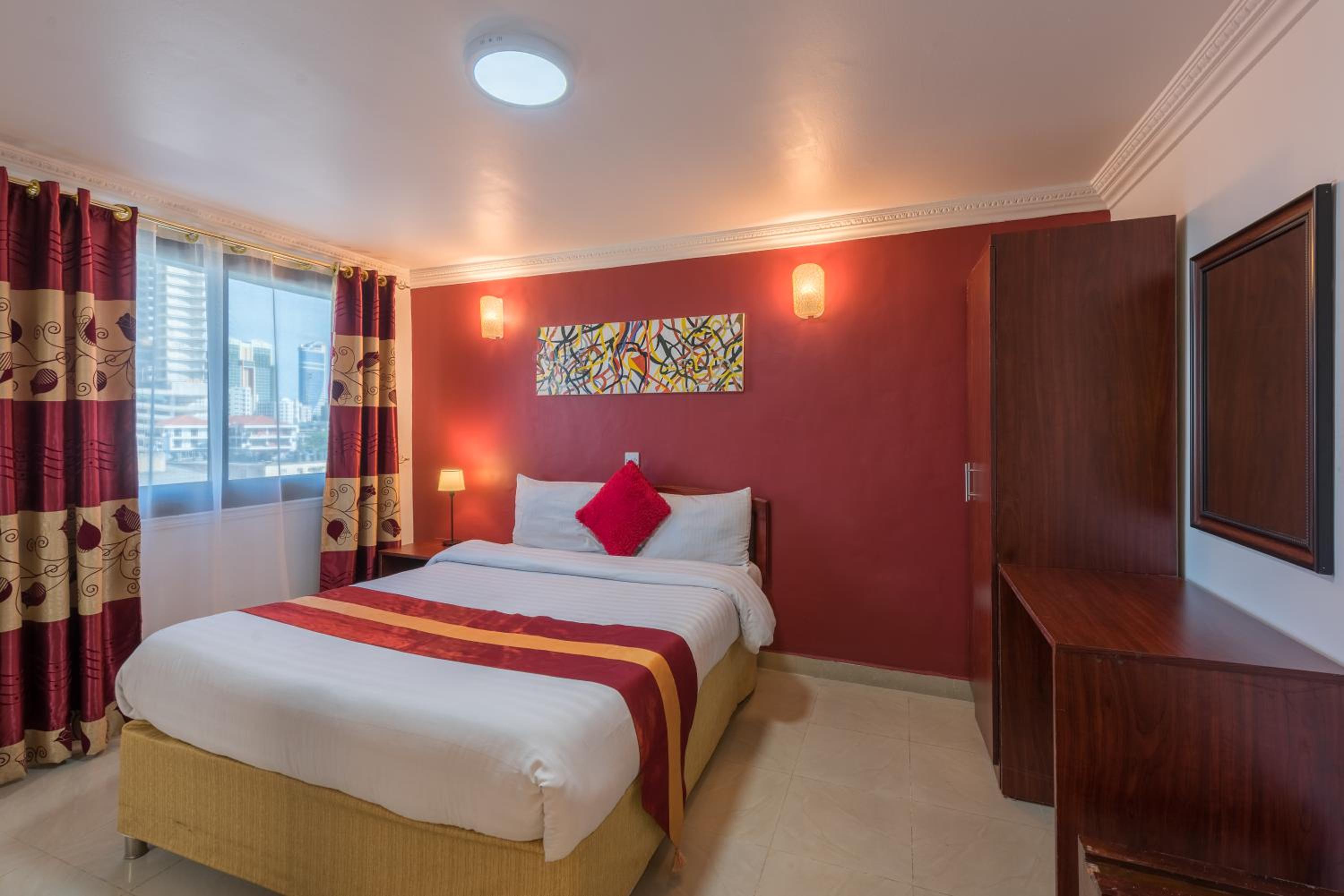 Standard Double or Twin Room photo 1