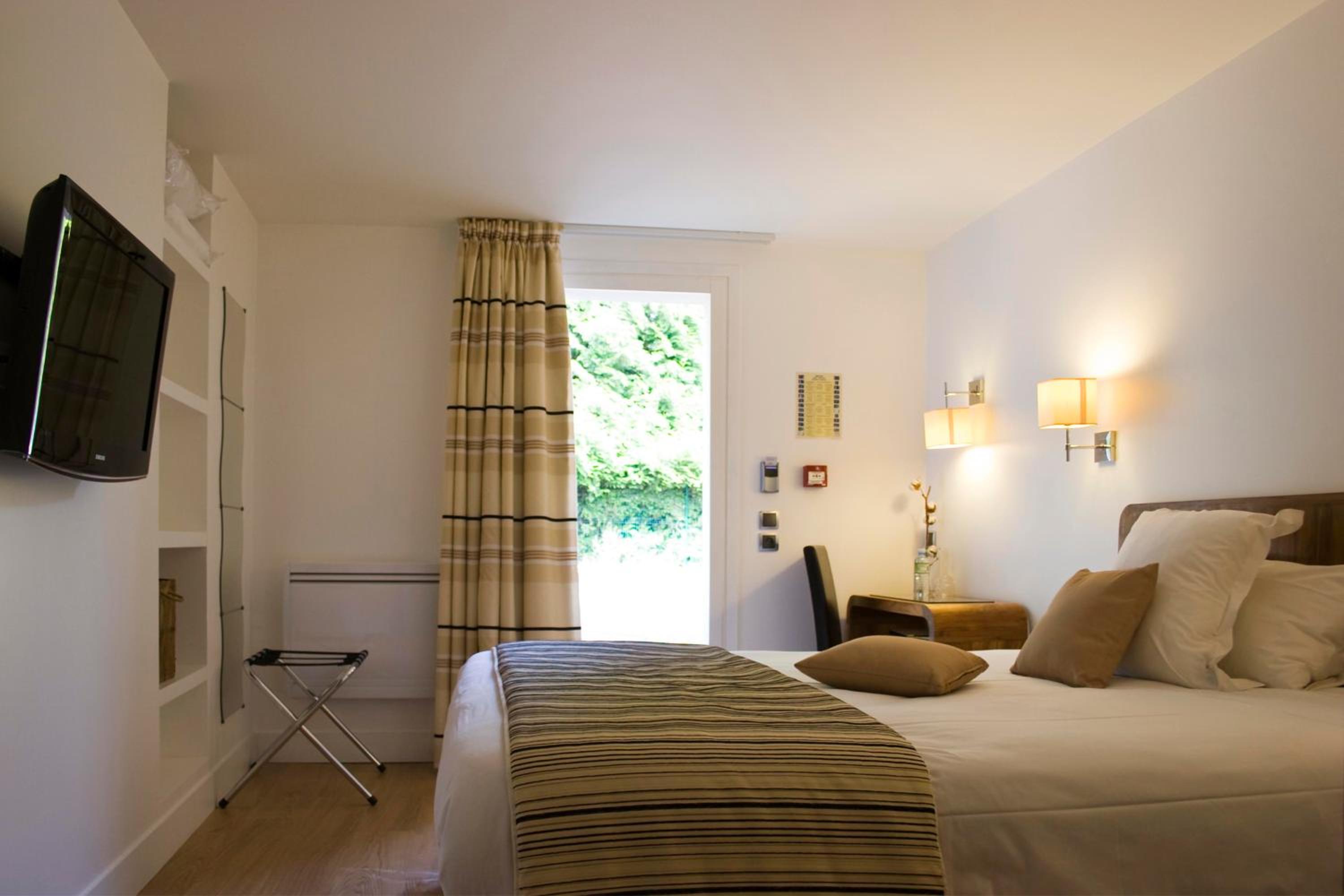 Single Room - Ground Floor photo 2