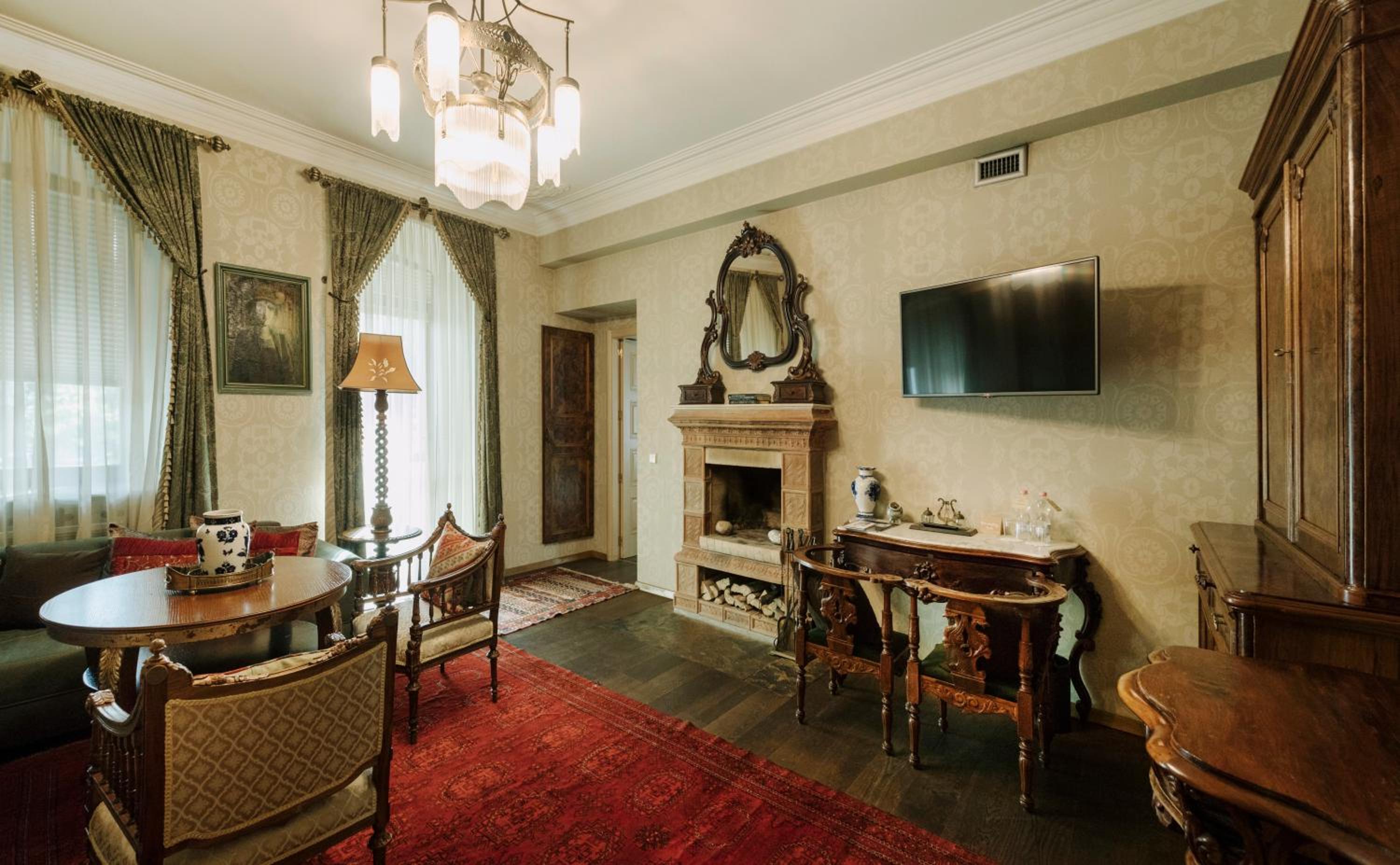 Suite photo 1