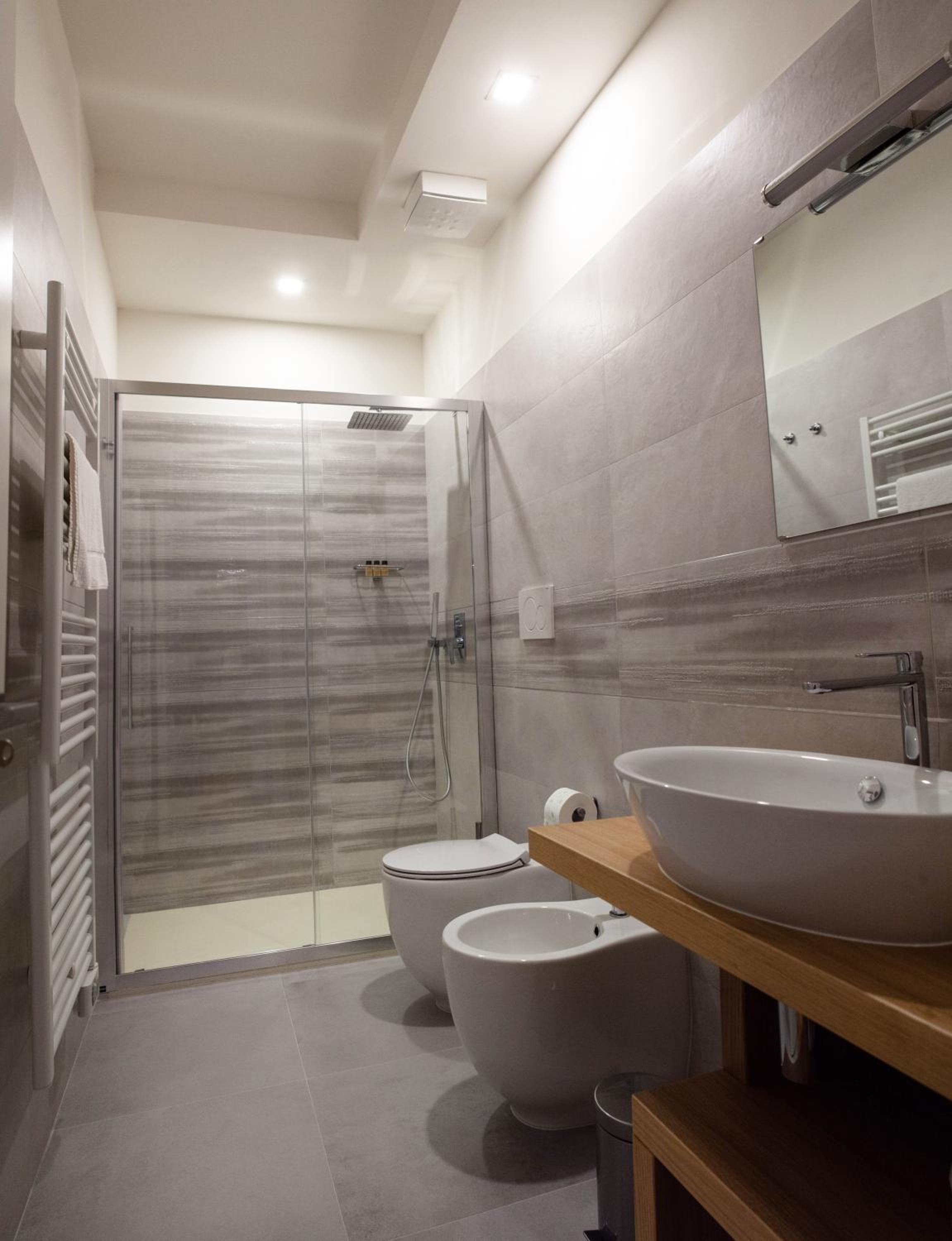 Economy Double or Twin Room photo 2