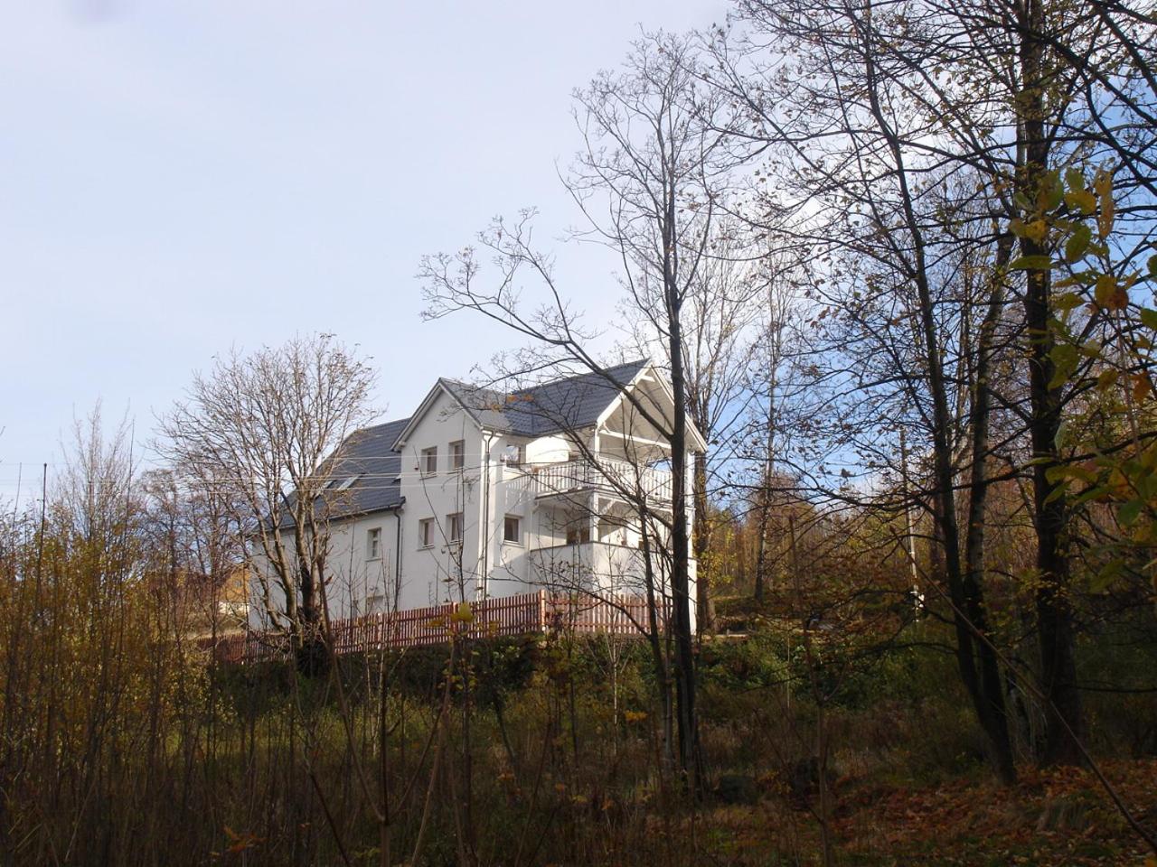 Villa photo 1
