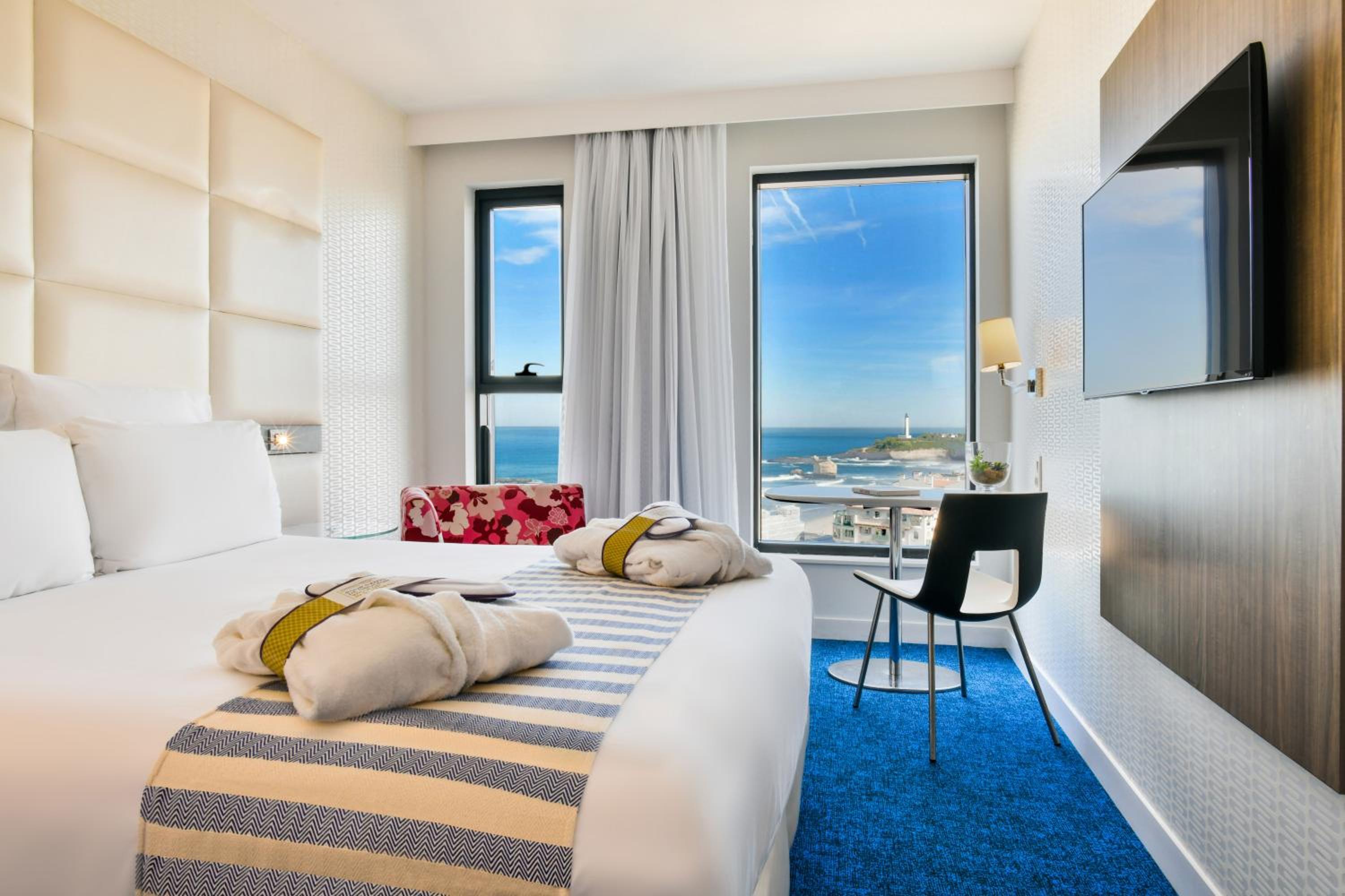 Privilege Double Room with Ocean View - Photo 1