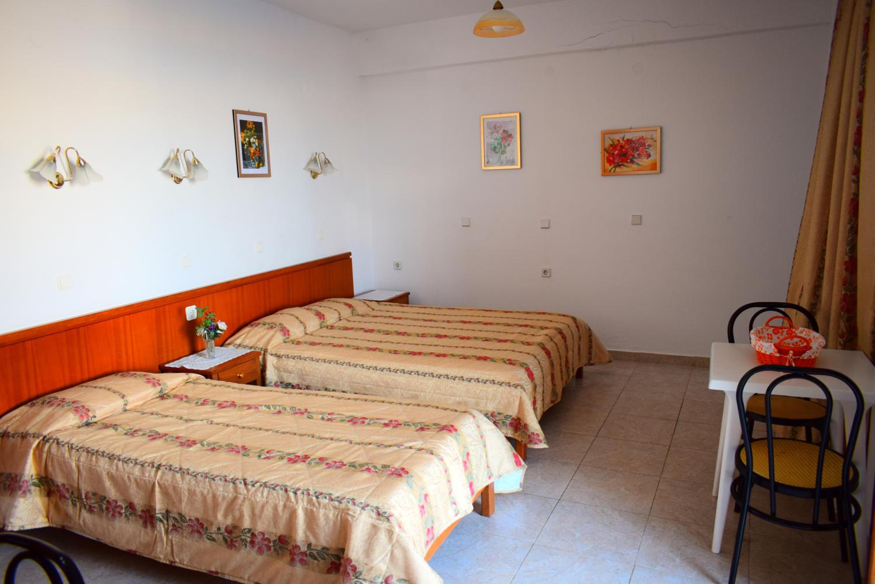 Triple Room with Sea View photo 2