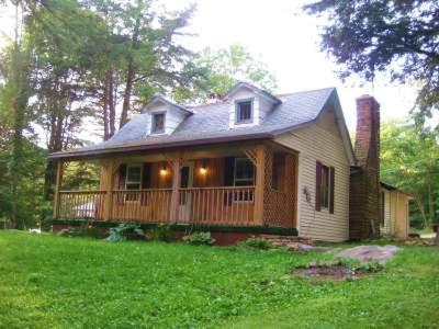 Two-Bedroom Cottage photo 2