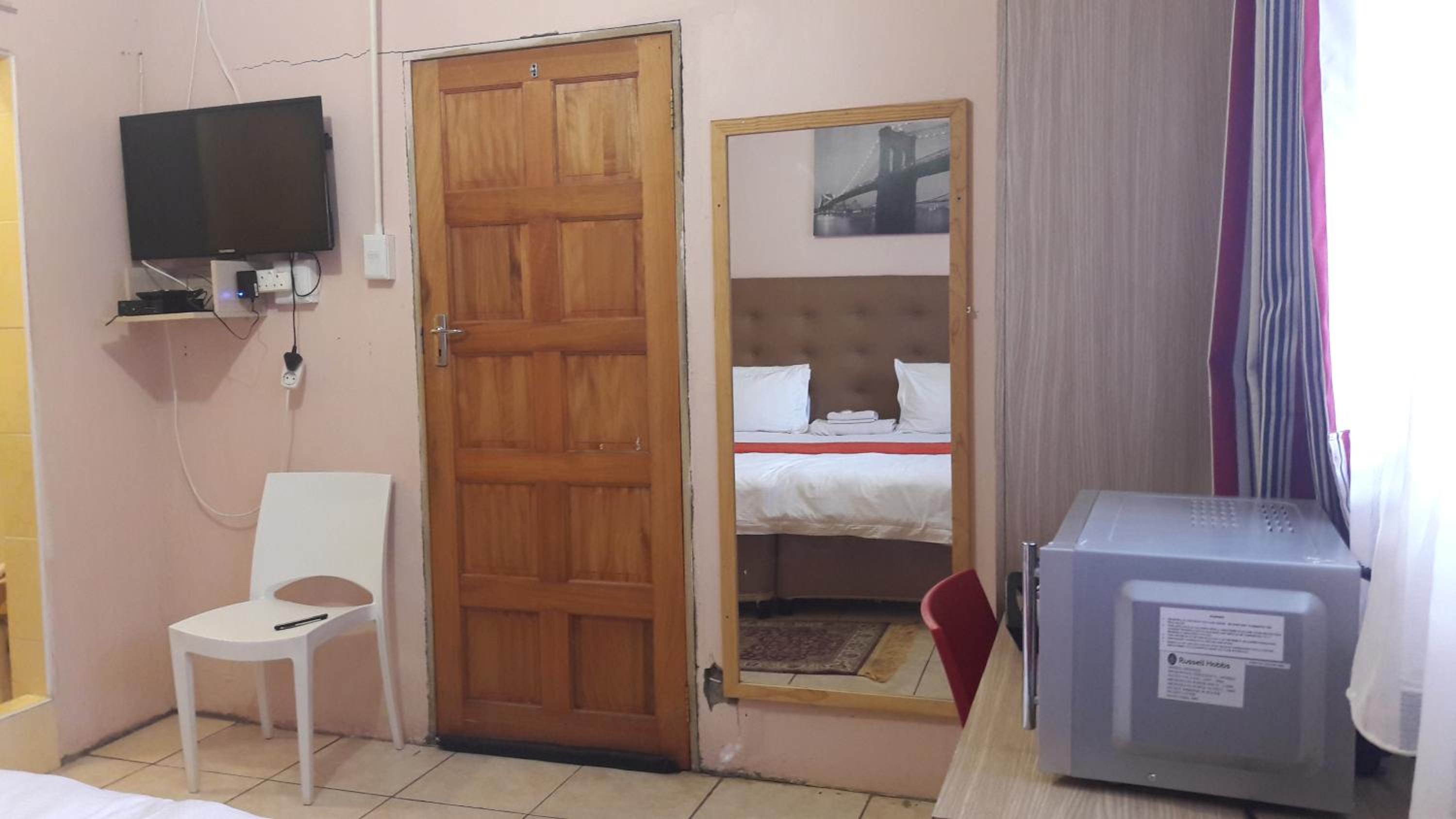 Large Double Room photo 3