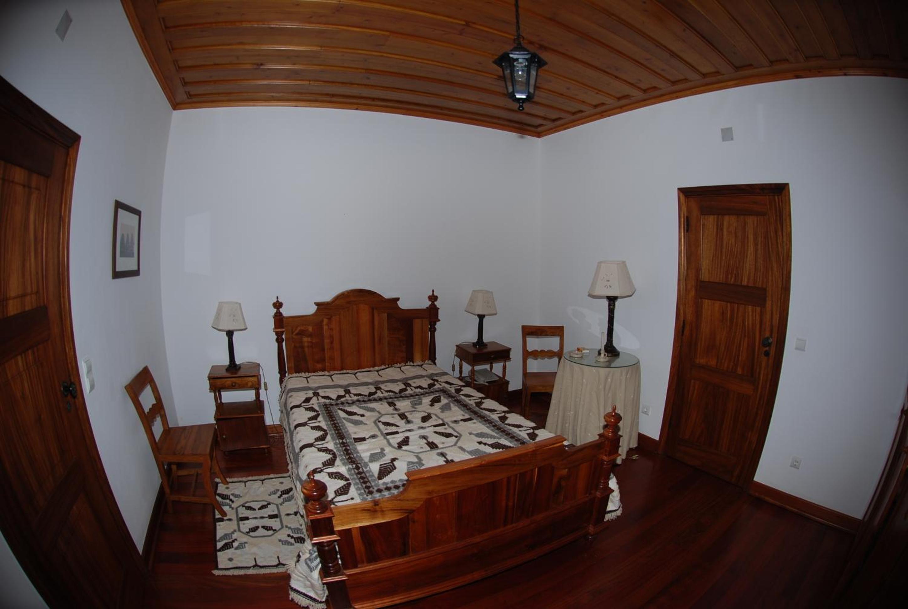 Double Room - Photo 6