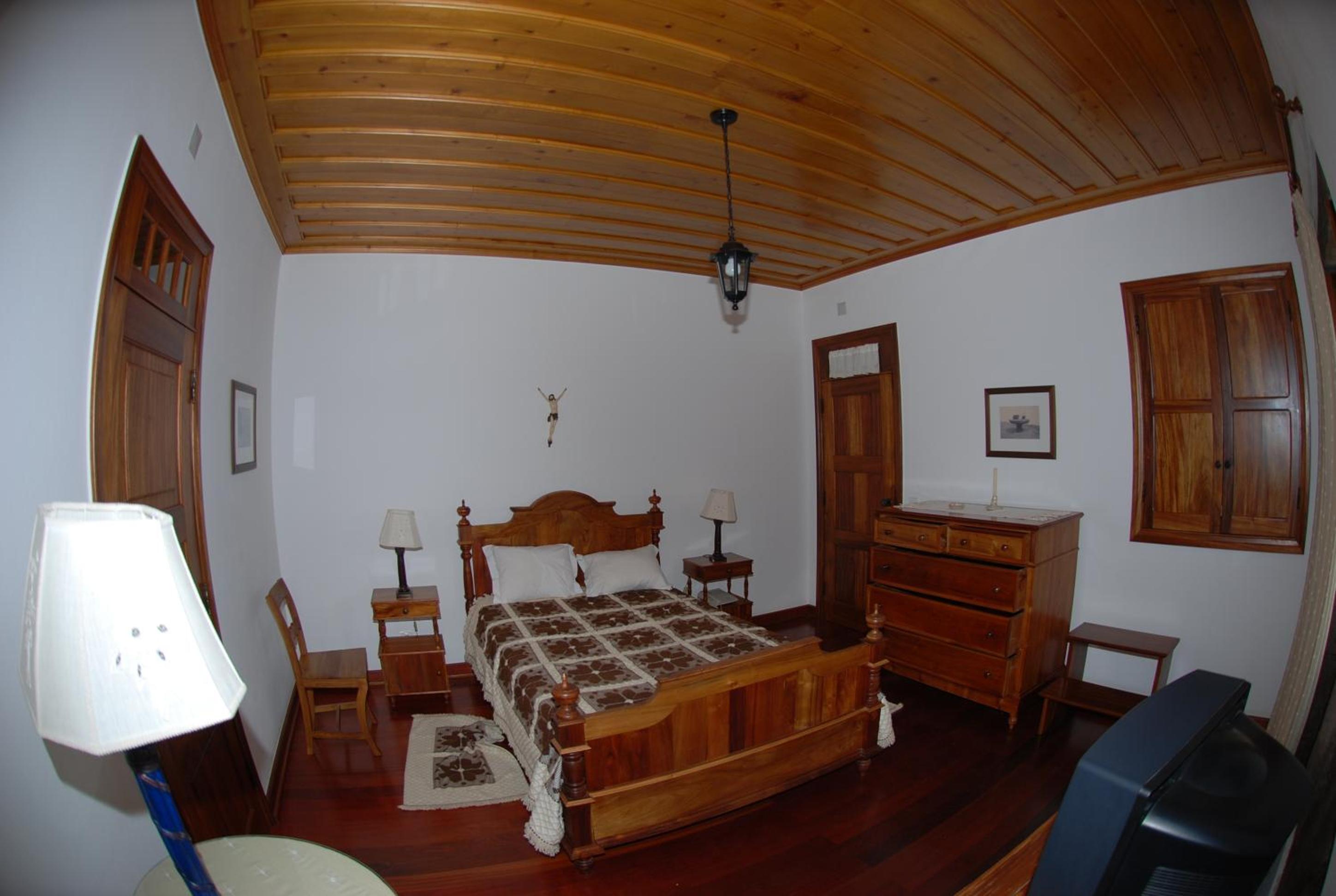 Double Room - Photo 8