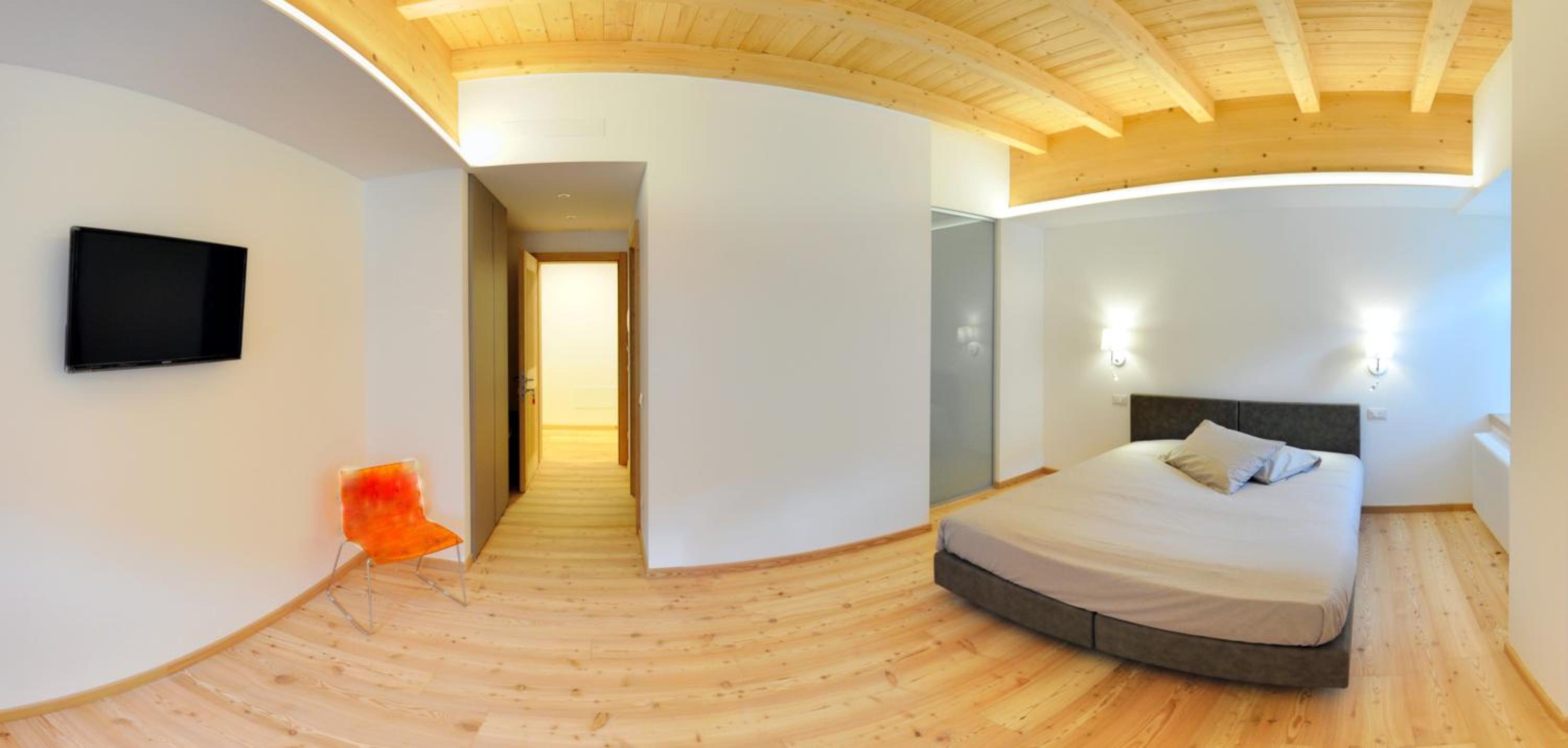 Double or Twin Room with Private Bathroom photo 3