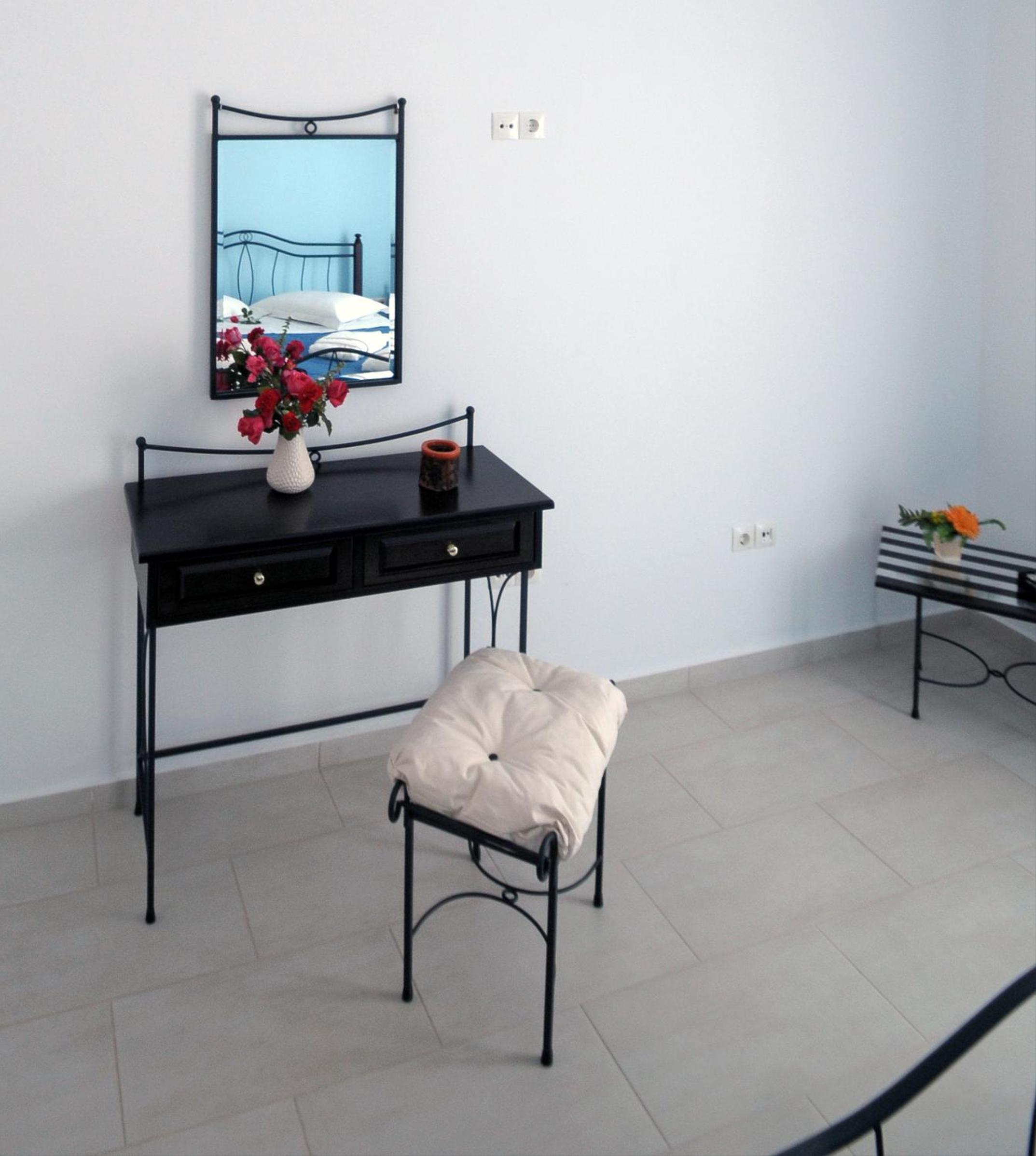 Standard Triple Studio photo 1