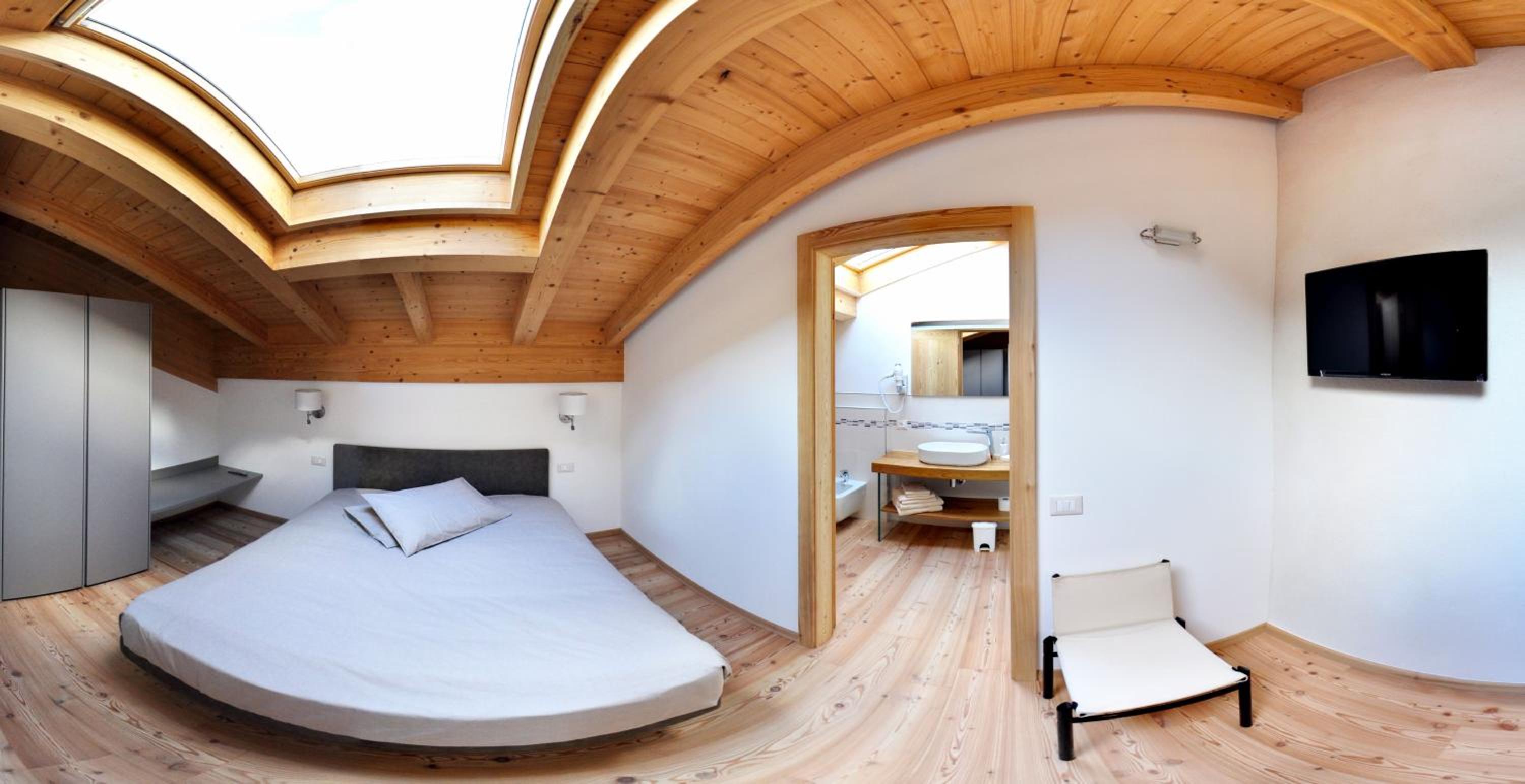 Double Room with Private Bathroom photo 3