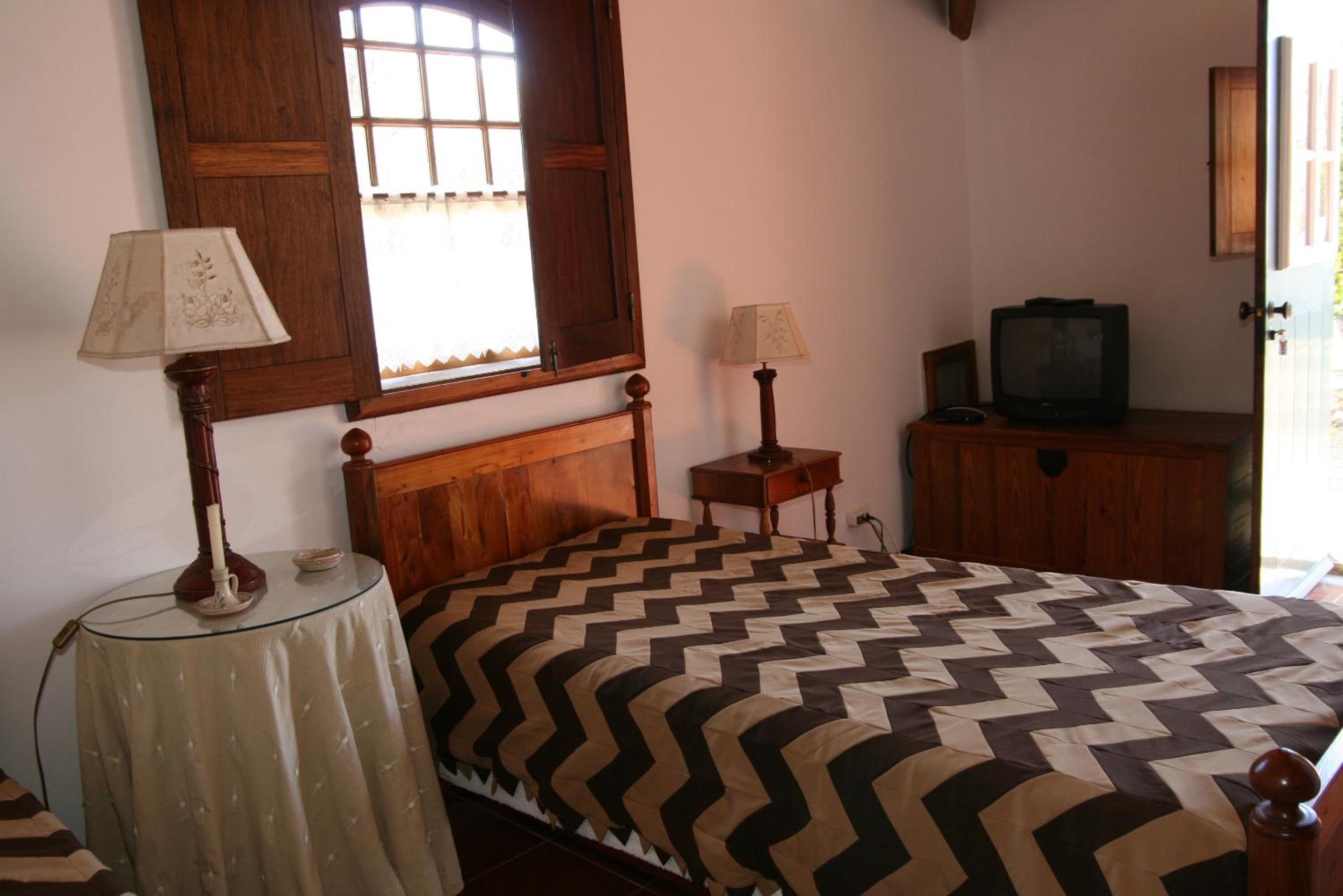 Double Room - Photo 4