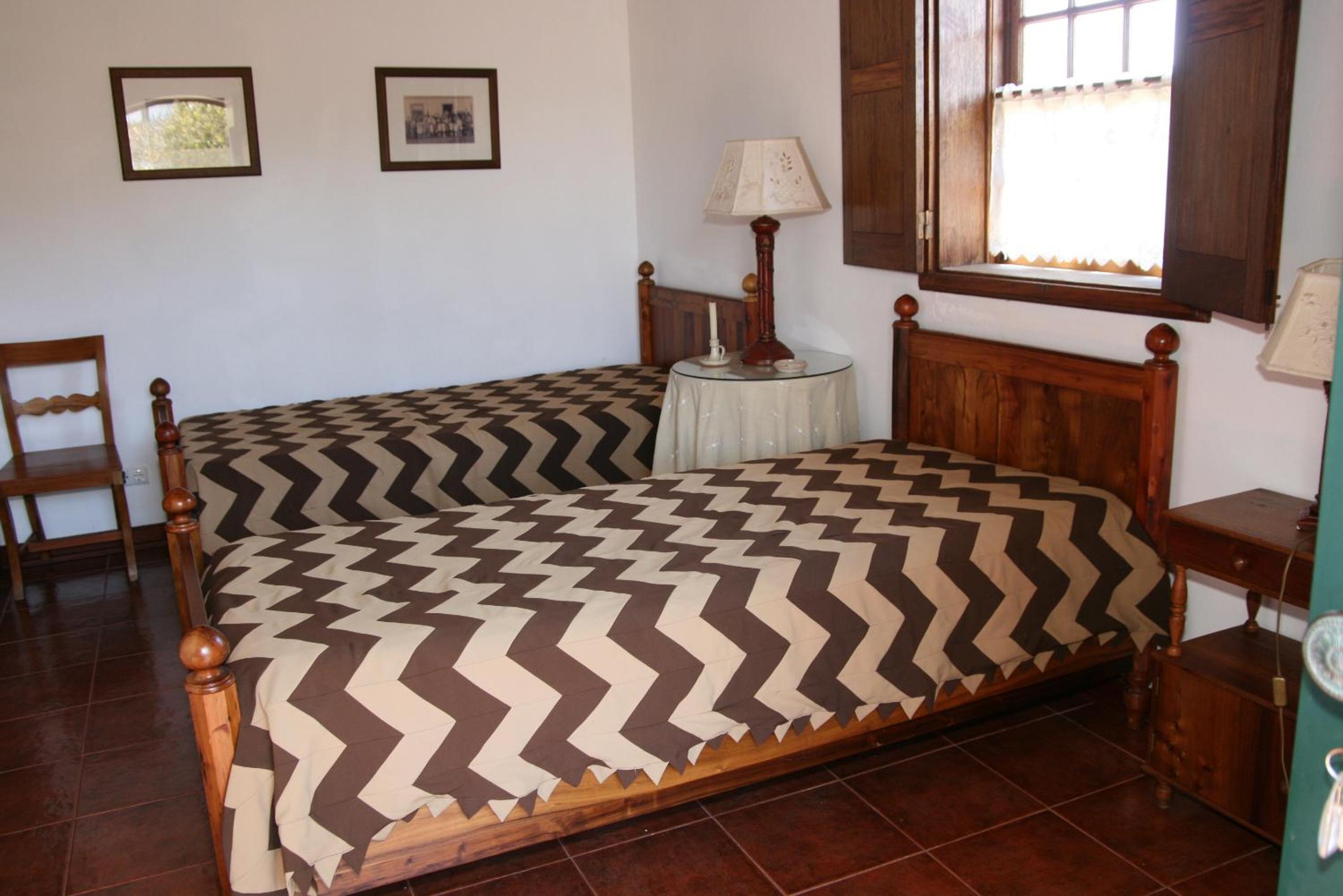 Double Room - Photo 7