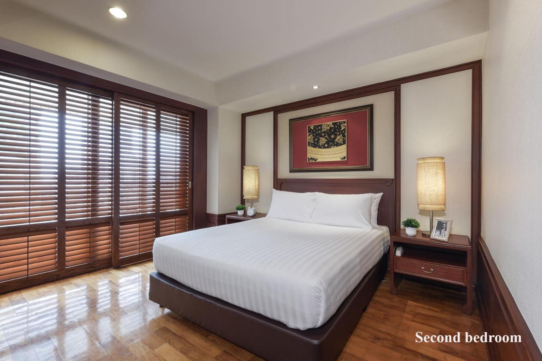 Two-Bedroom Grand Suite 4 people photo 2