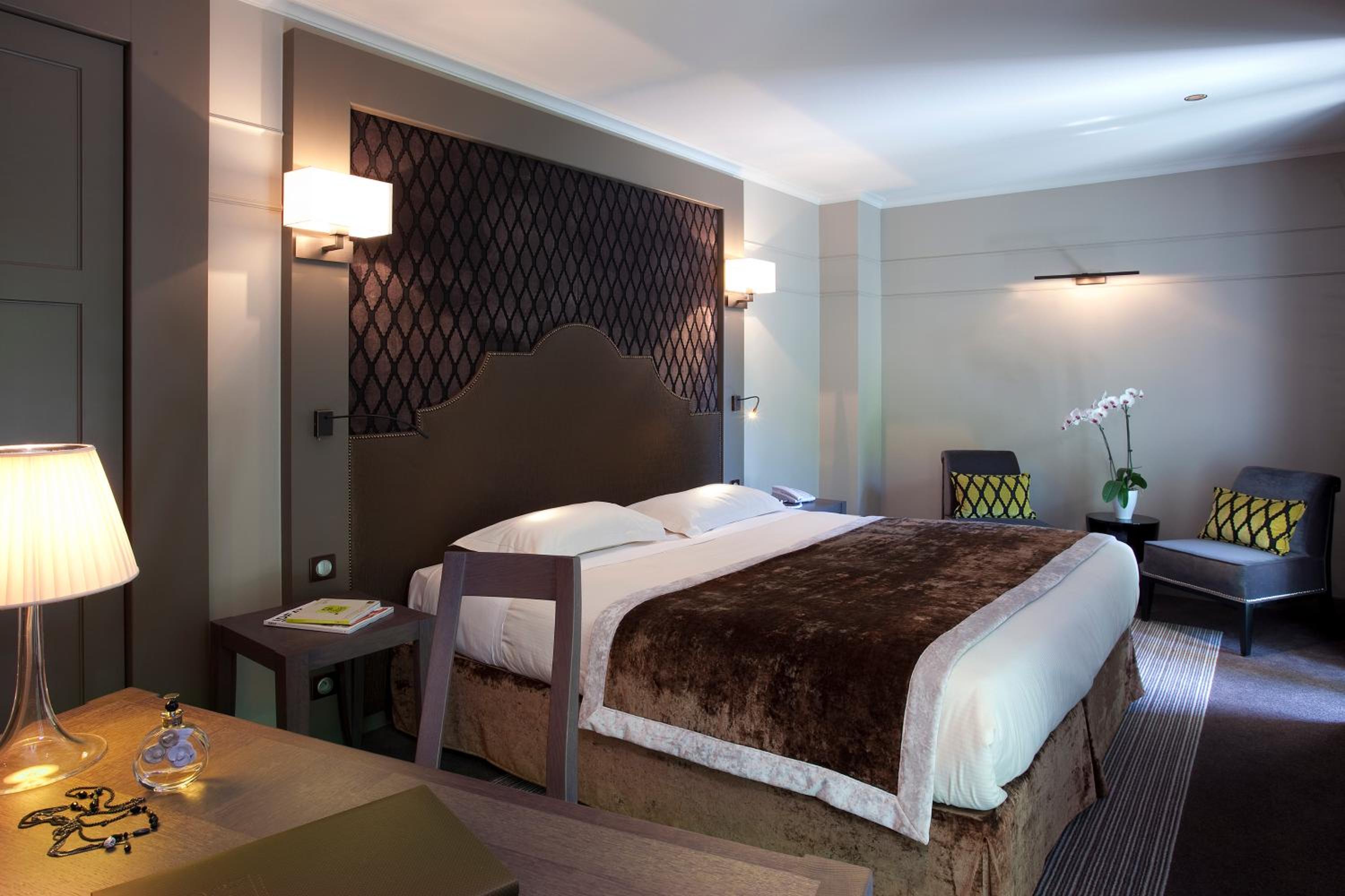Deluxe Double or Twin Room