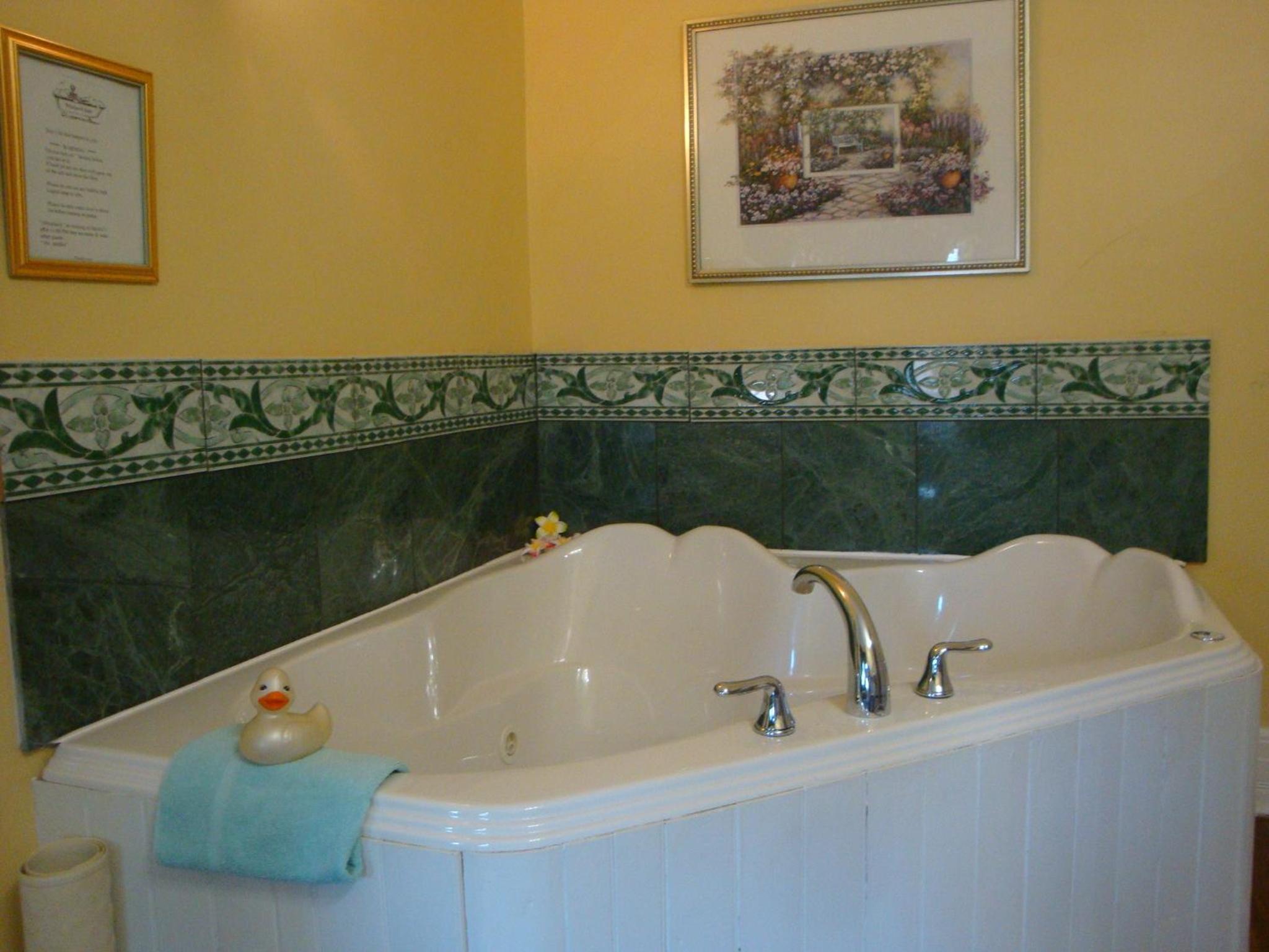 King Suite with Spa Bath, photo 7