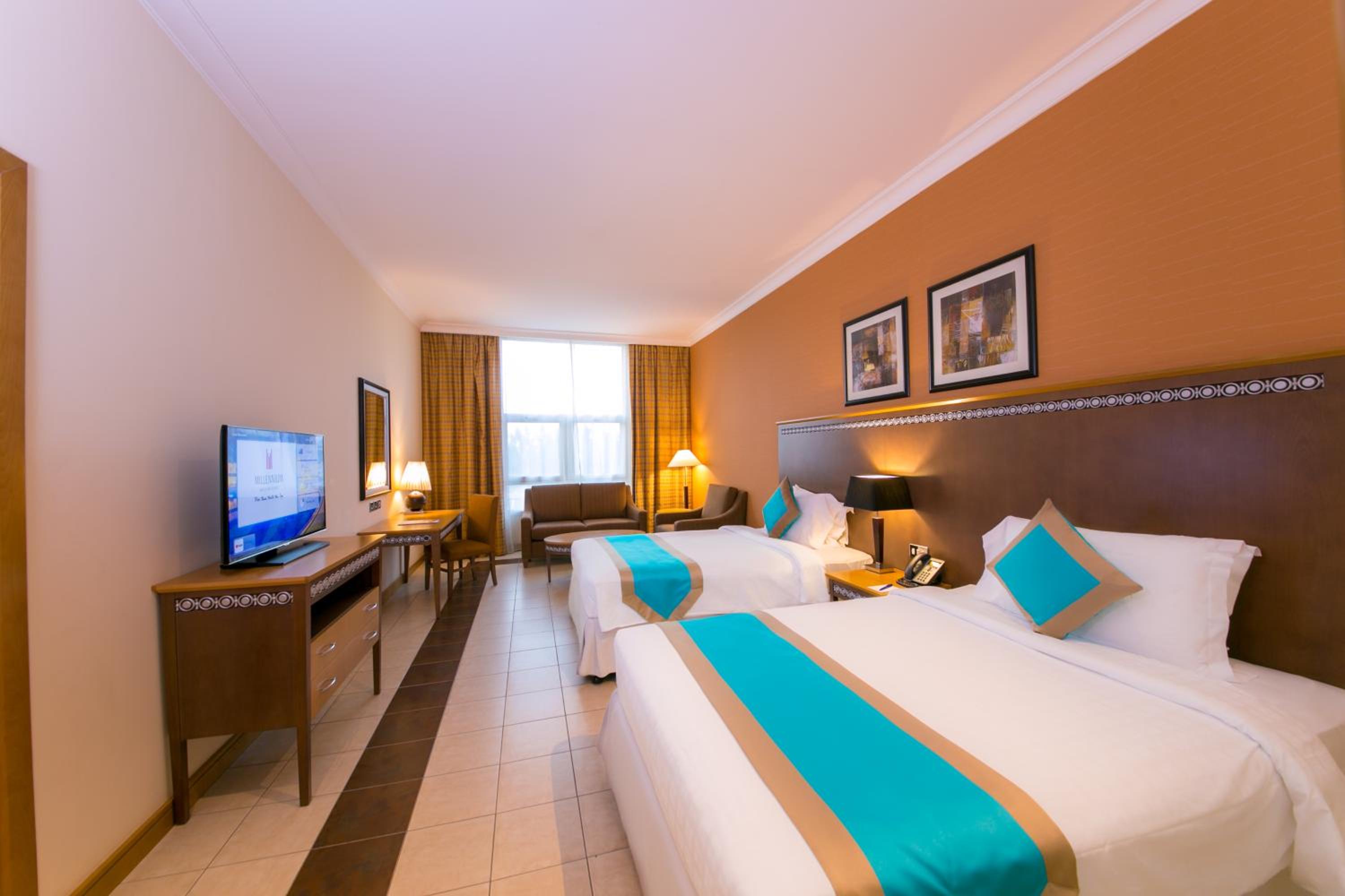 Junior Suite with Two Twin Beds