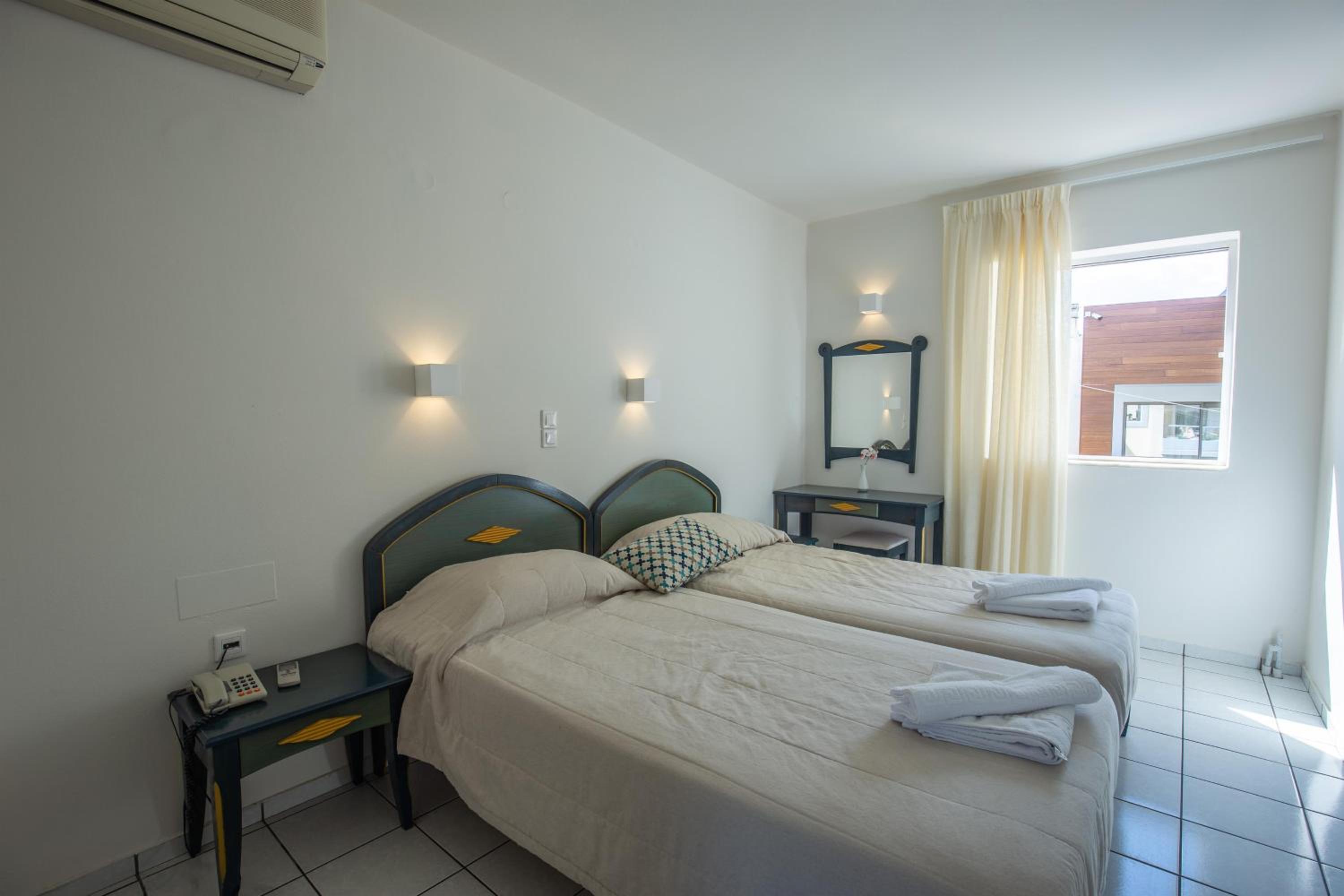 Superior One-Bedroom Apartment with Balcony - Photo 5