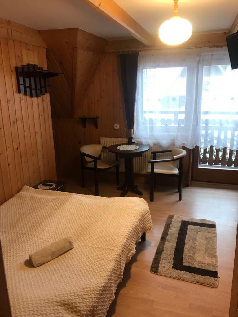 Double Room with Balcony 1 photo 3