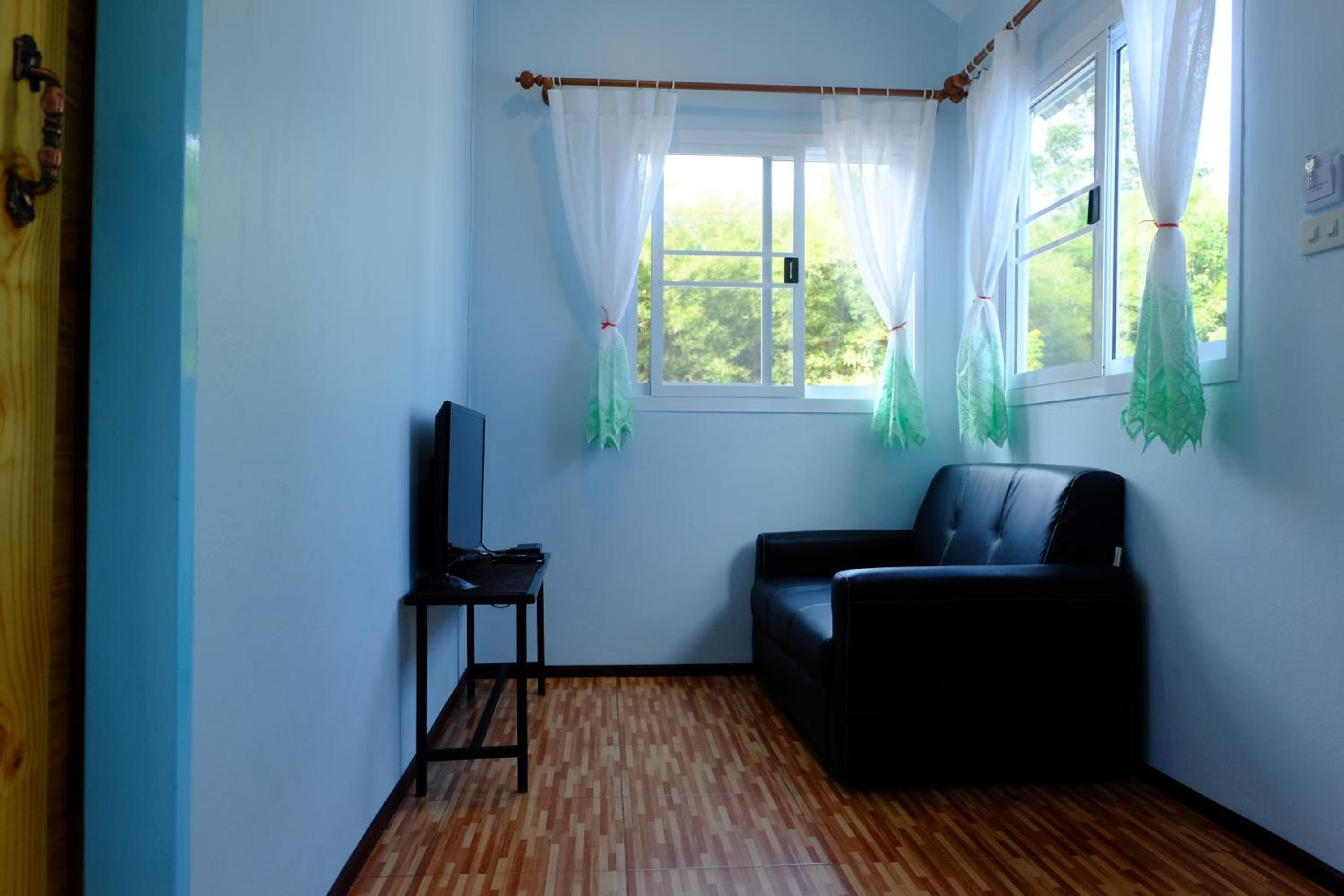 Deluxe Bungalow