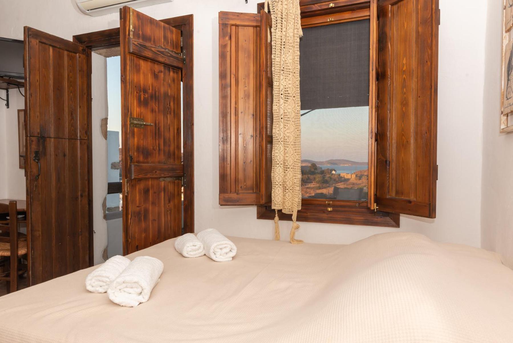 Studio with Sea View
