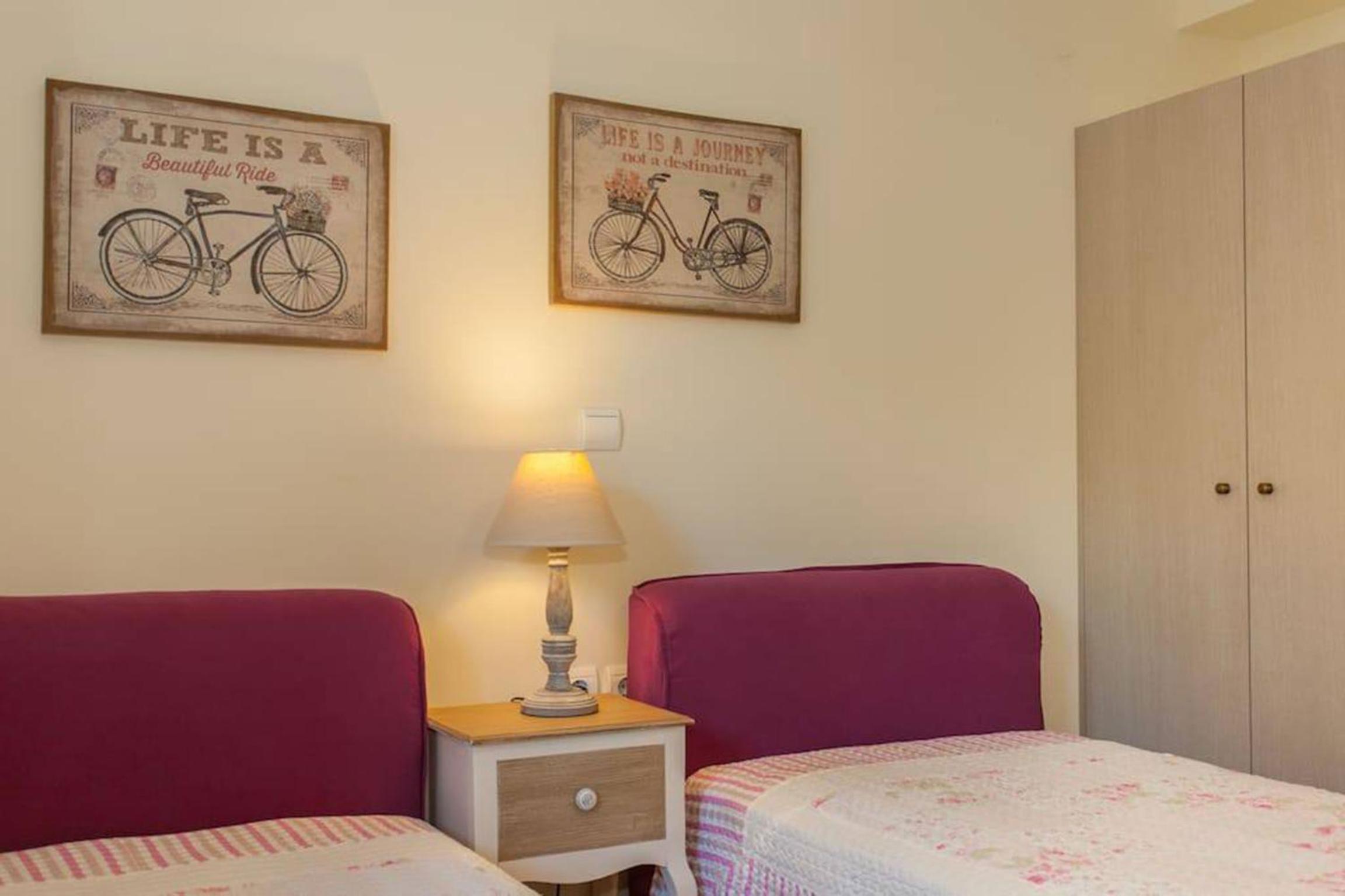 Two-Bedroom Apartment (Melina) photo 3