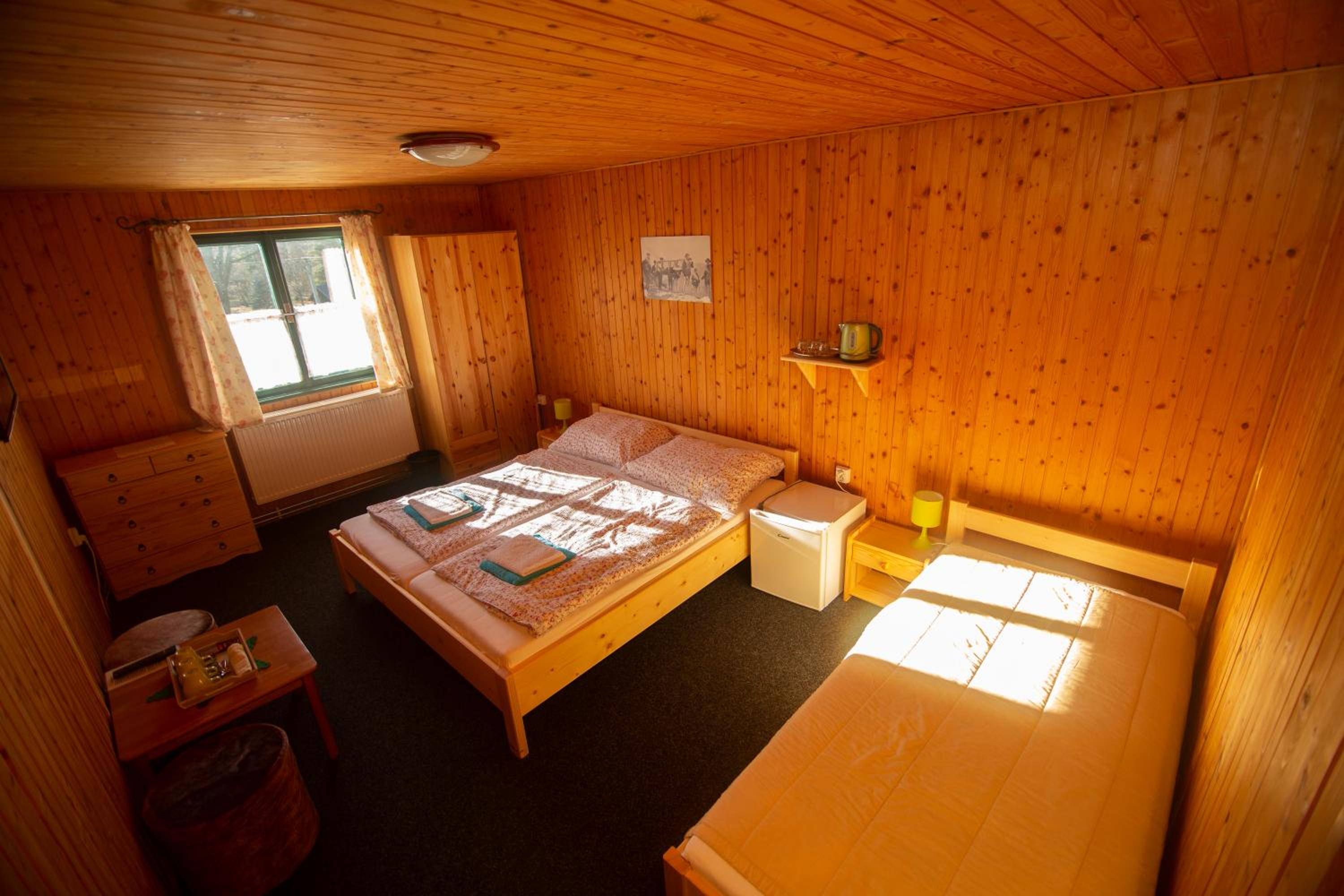 Double and Single Bedded Room photo 1