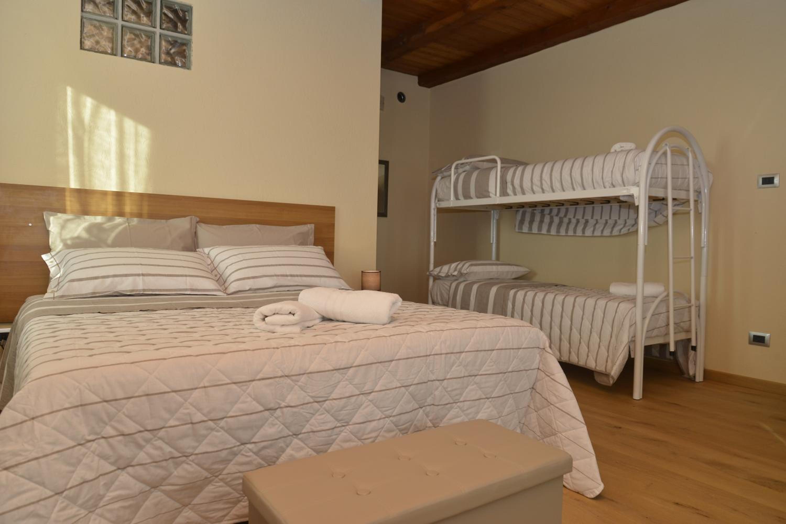 Quadruple Room photo 3