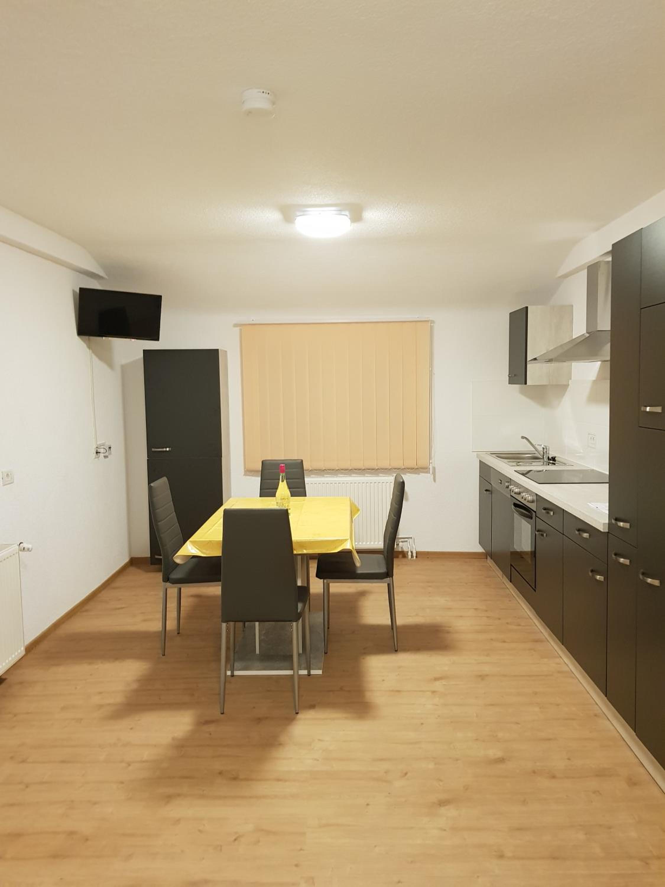 Three-Bedroom Apartment - Photo 5