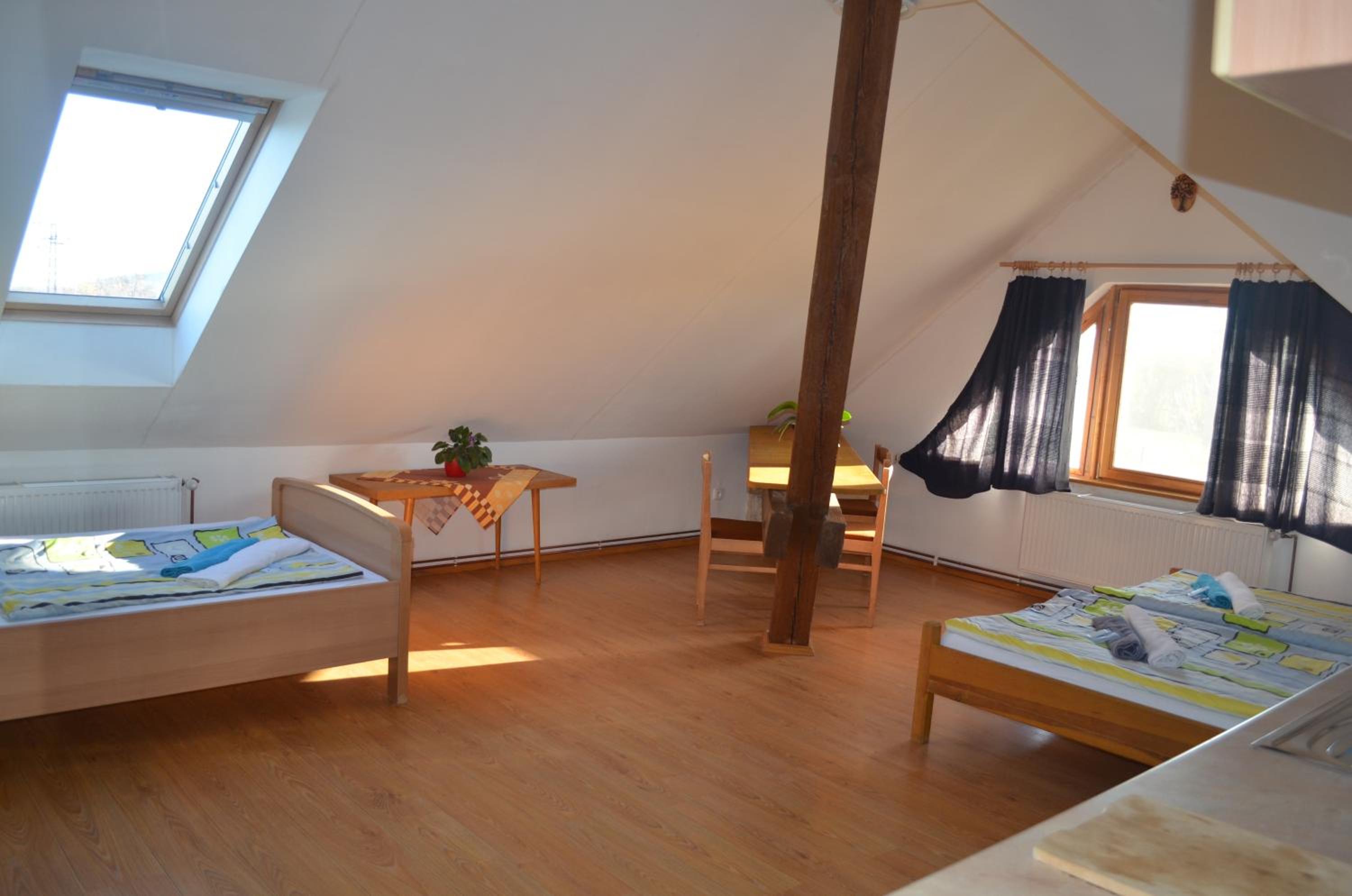 Deluxe Family Suite photo 3