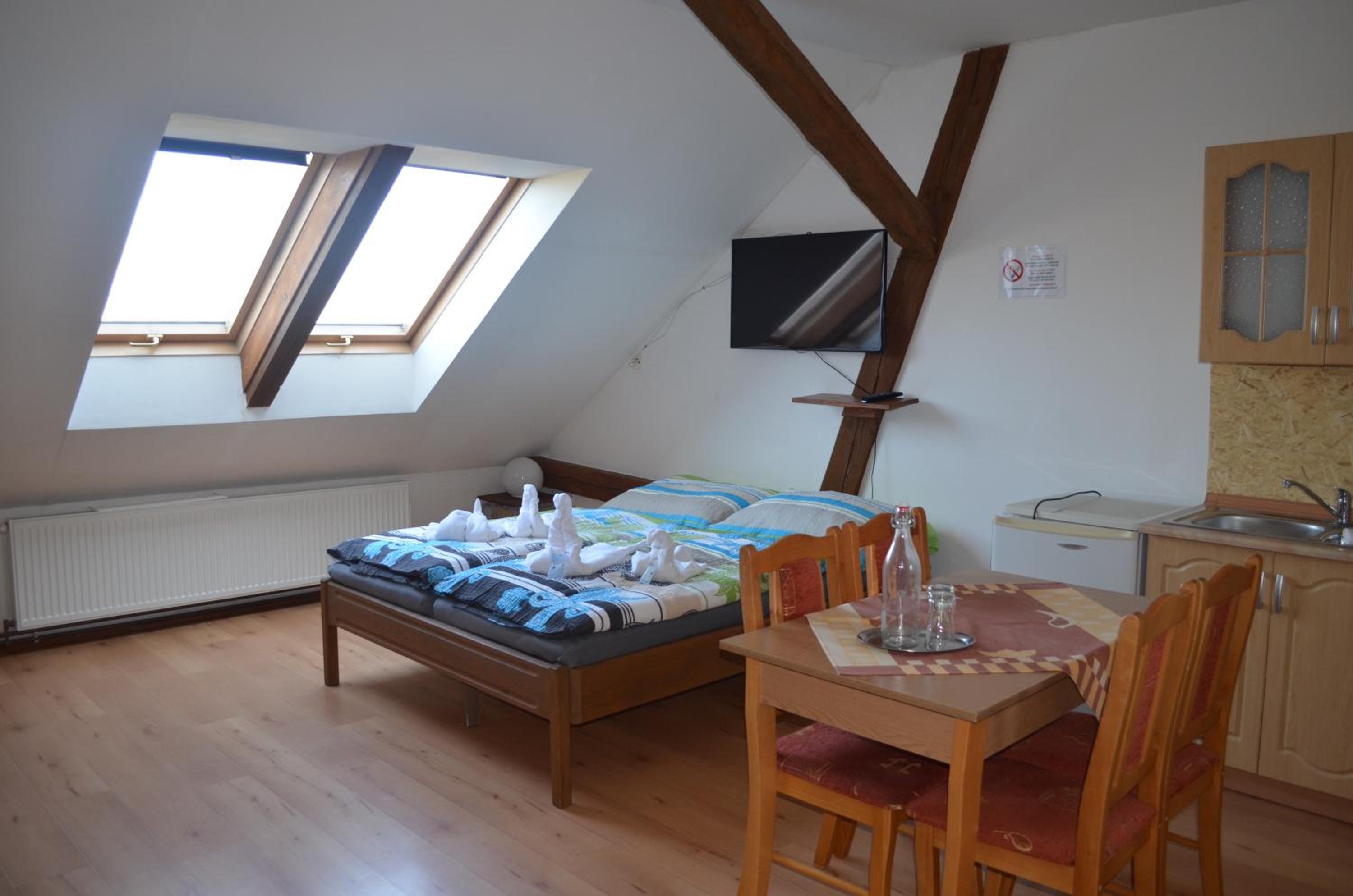 Classic Quadruple Room photo 2