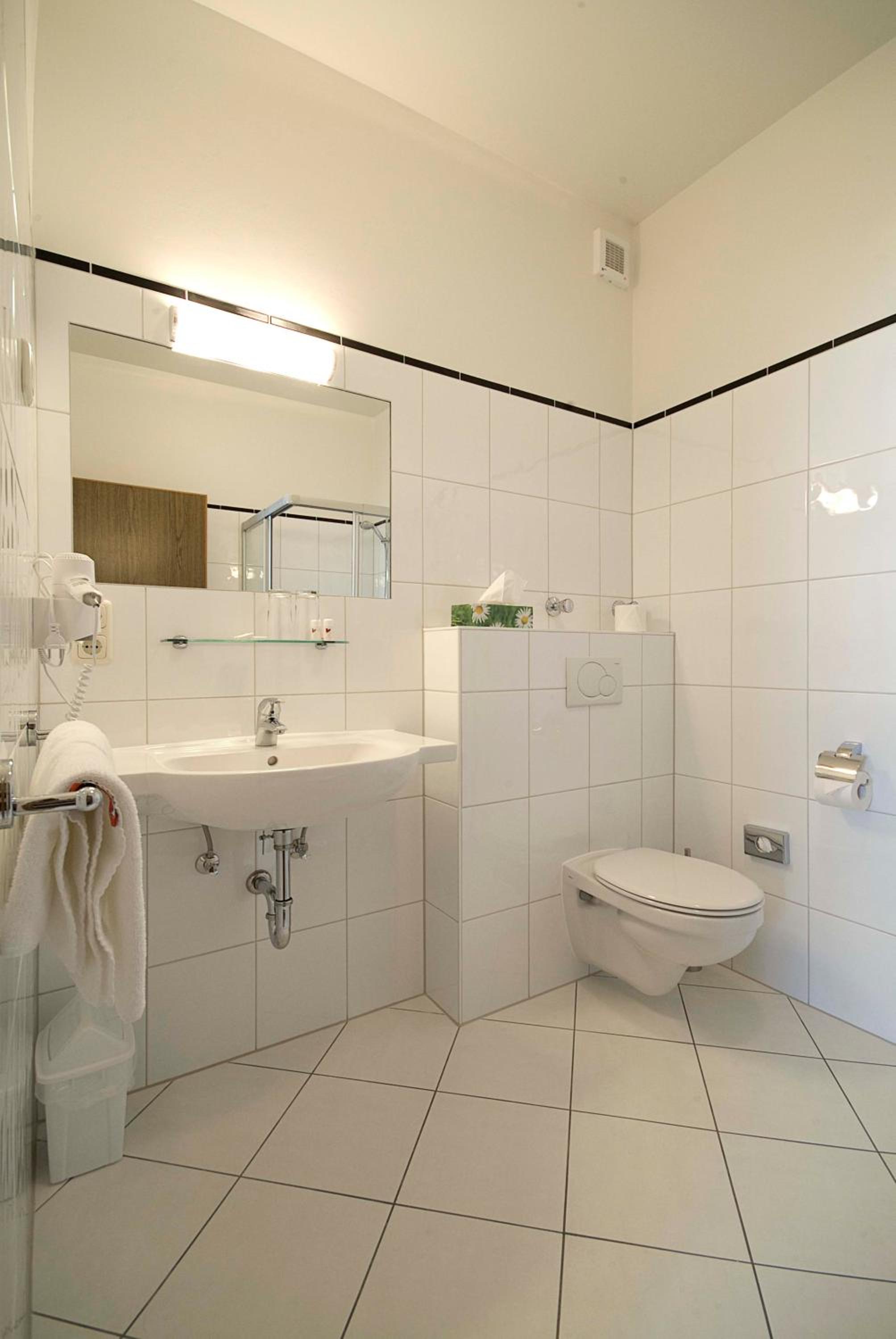 Single Room photo 3