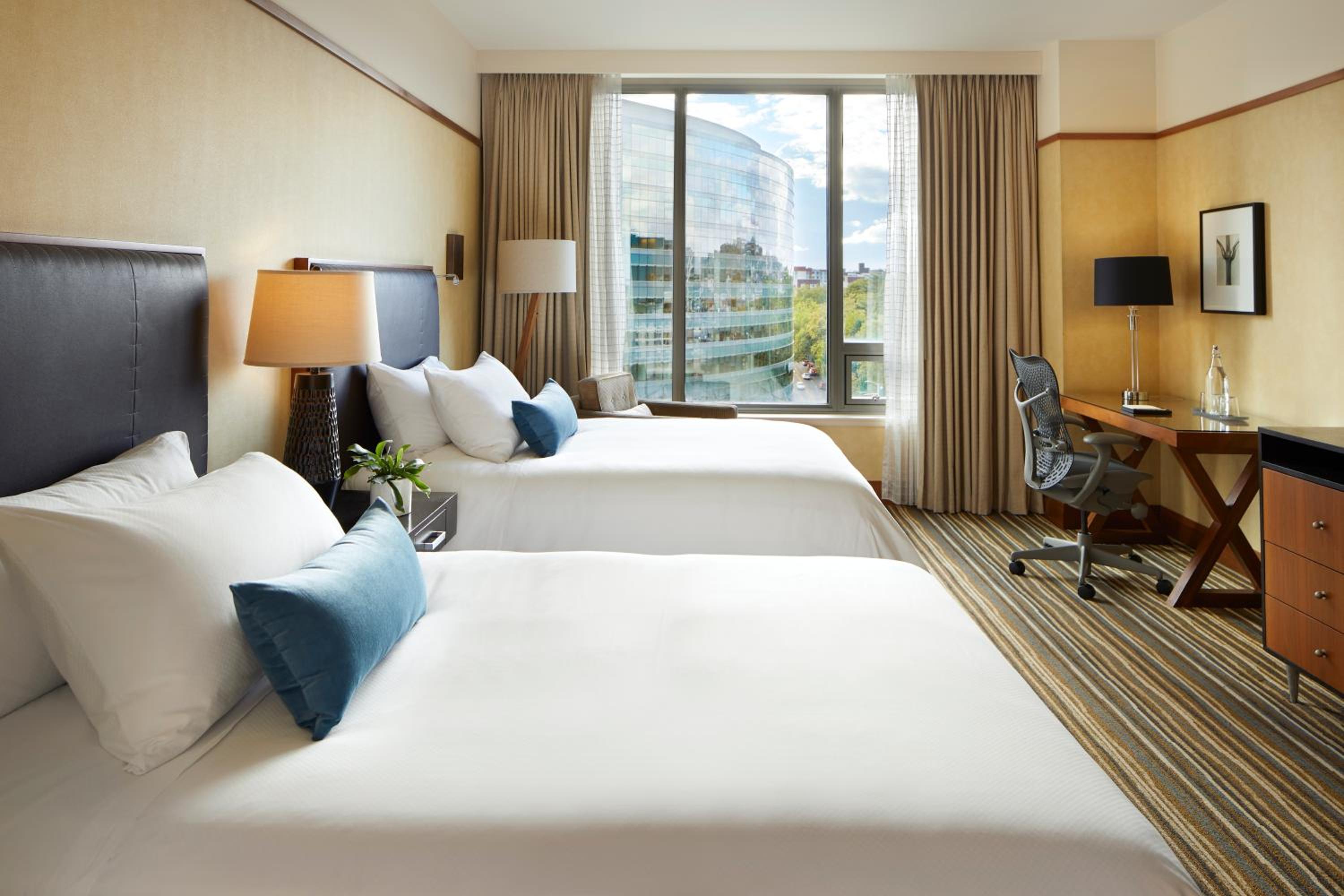 Deluxe Double Room With City View