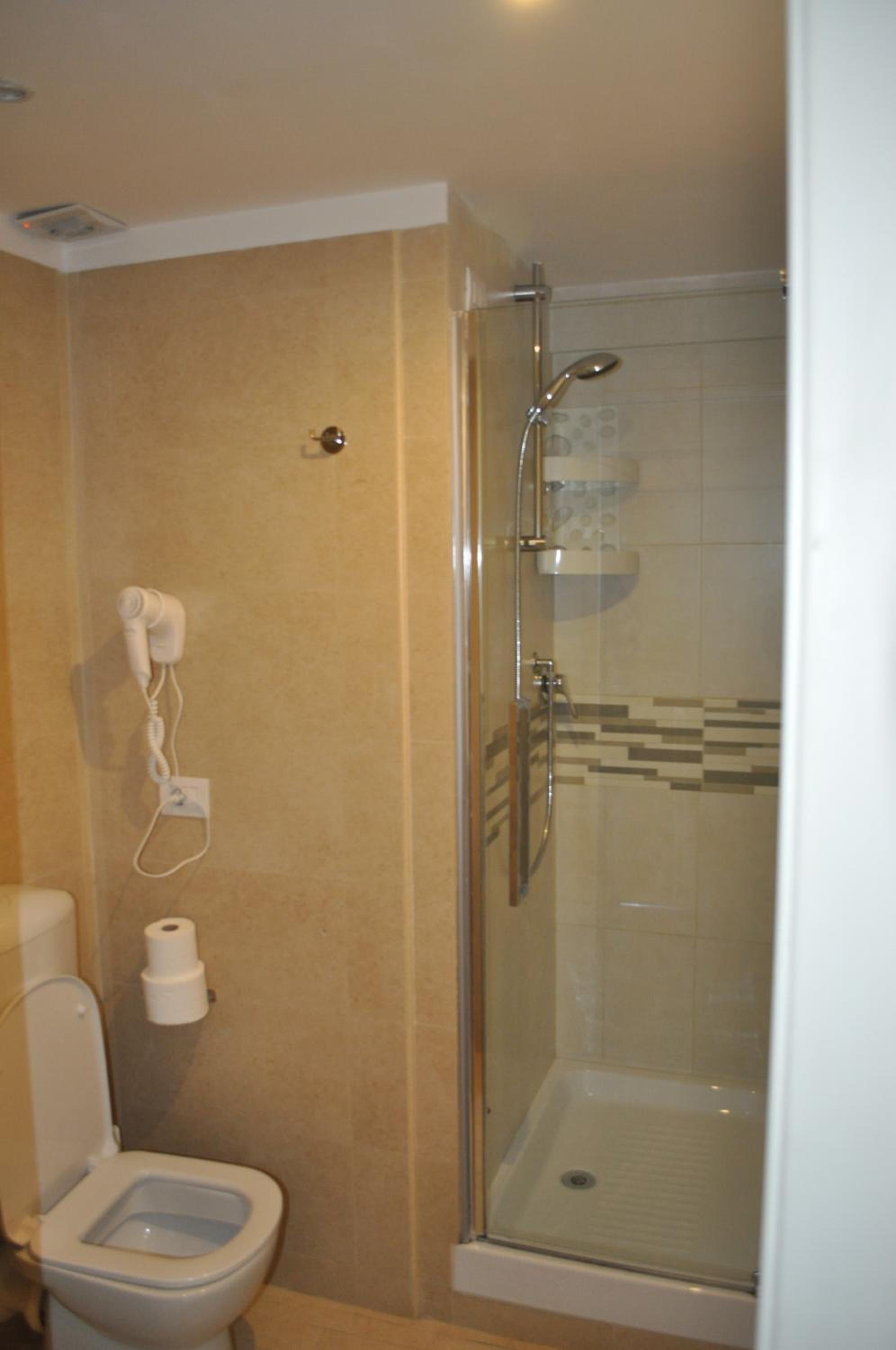 Double Room with Private External Bathroom photo 3