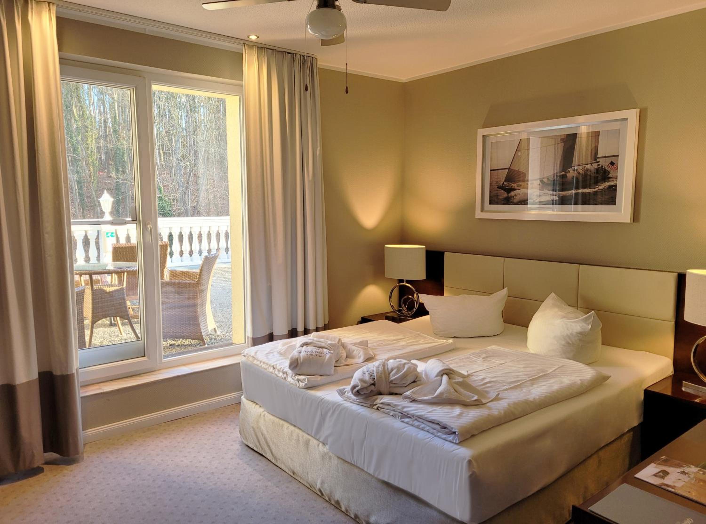 Comfort Double Room with Terrace