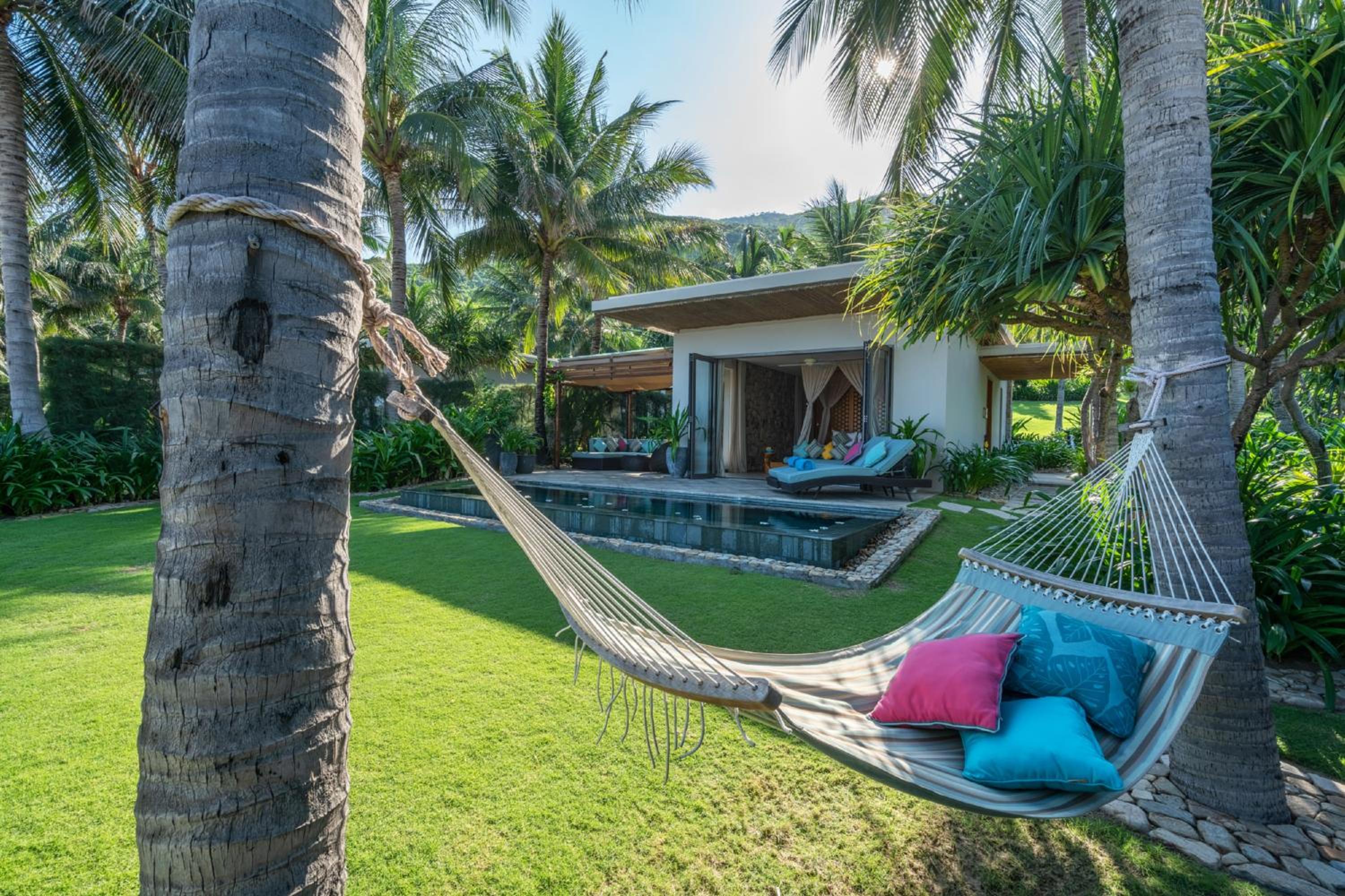 Beachfront Villa - Private Pool - Photo 6