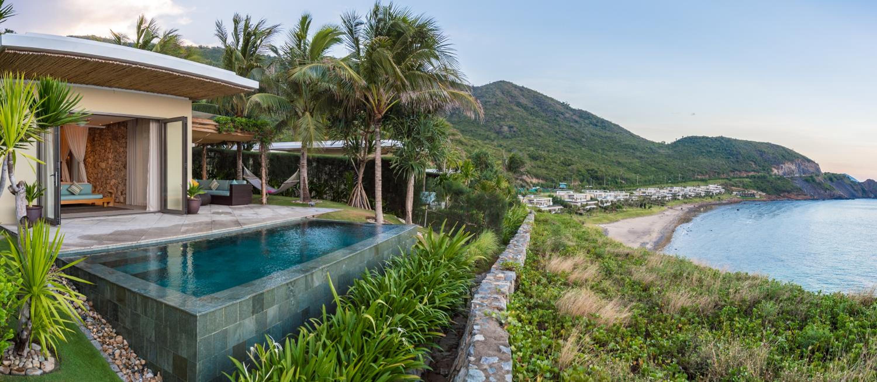 Cliff Villa - Private Pool - Photo 3
