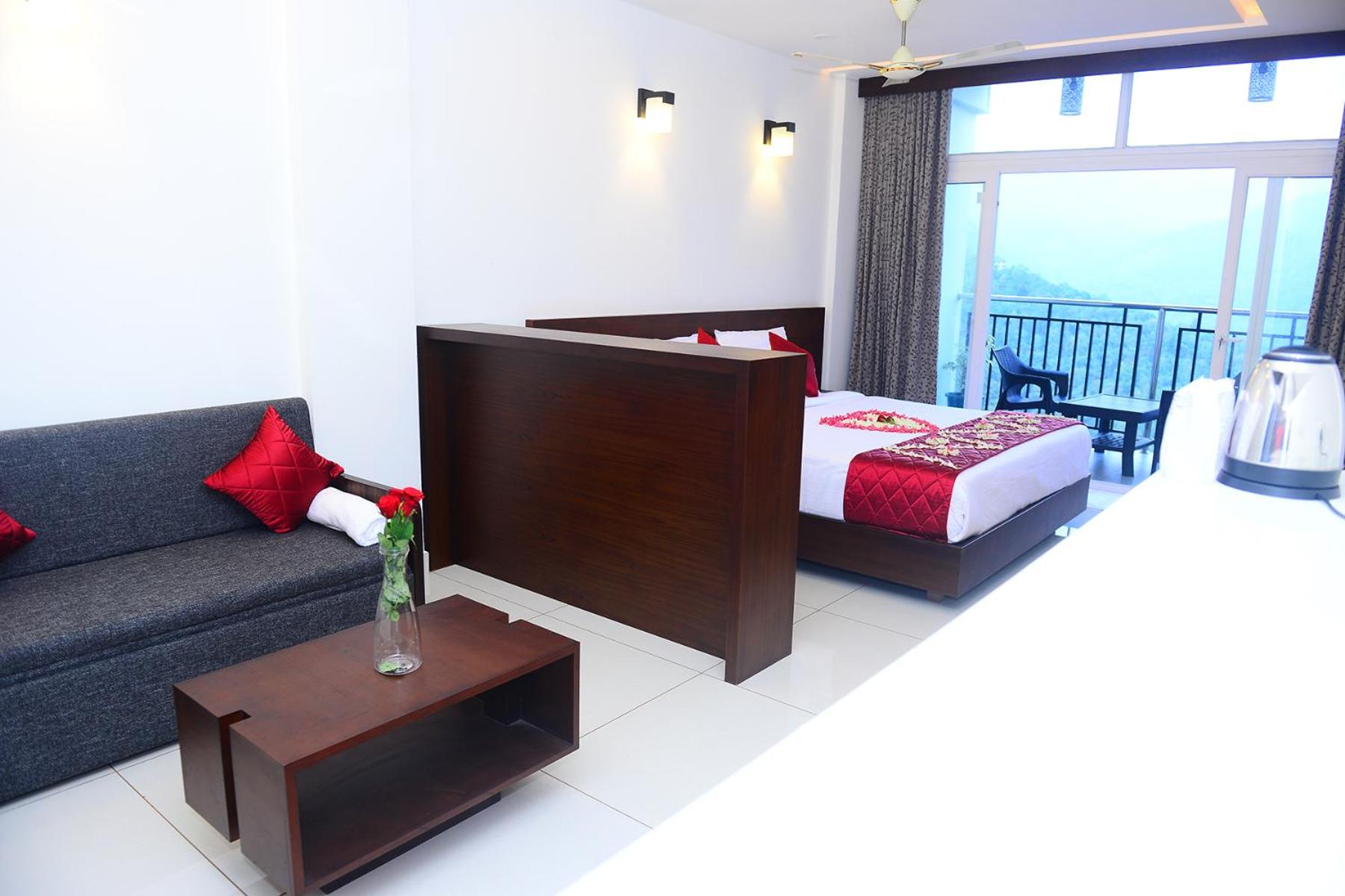Deluxe Double Room With Balcony