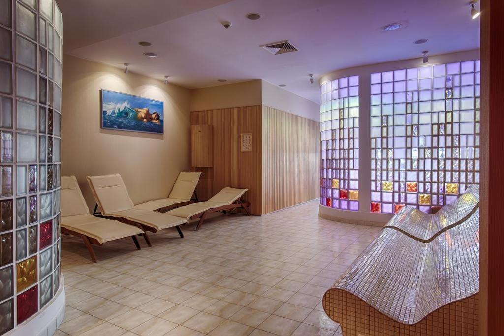 Studio Apartment with Sea View - Photo 12