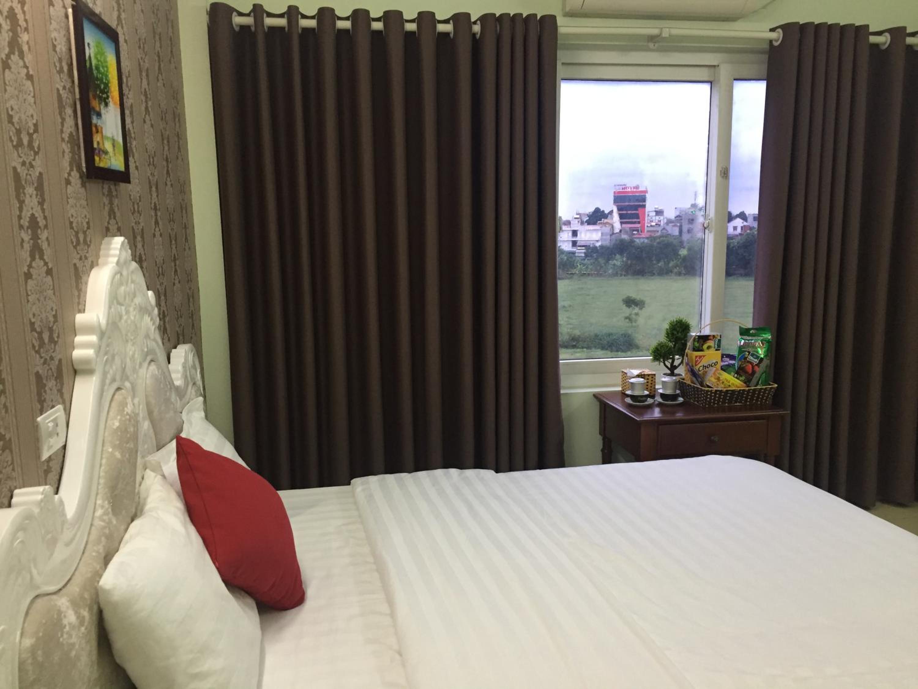 Deluxe Double Room - Photo 10