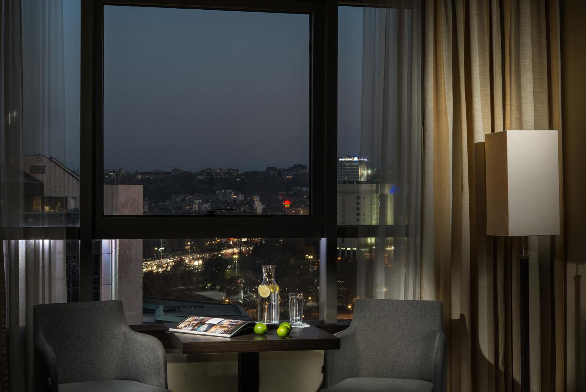  Panoramic Superior room - Photo 2