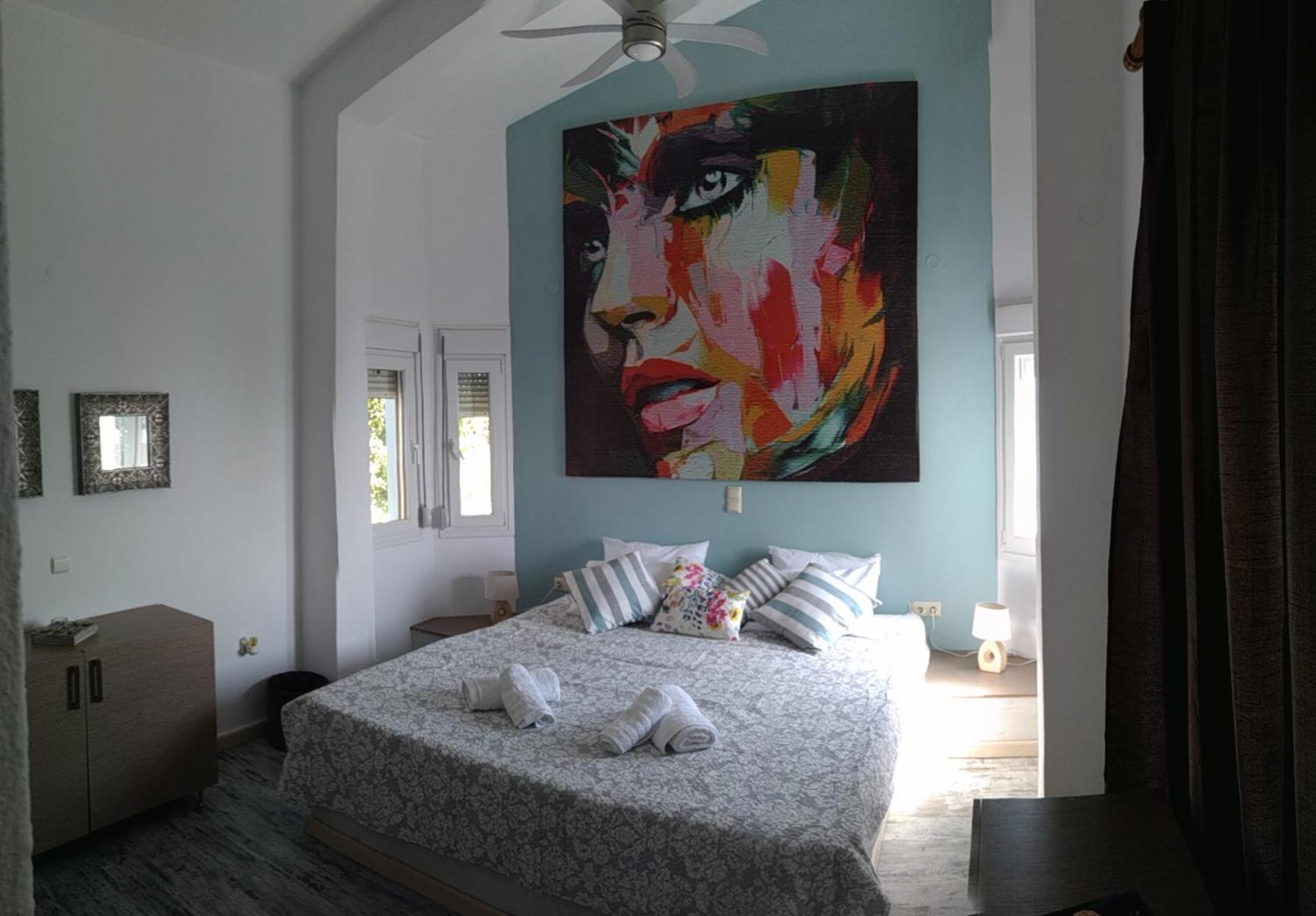 Three-Bedroom House photo 1
