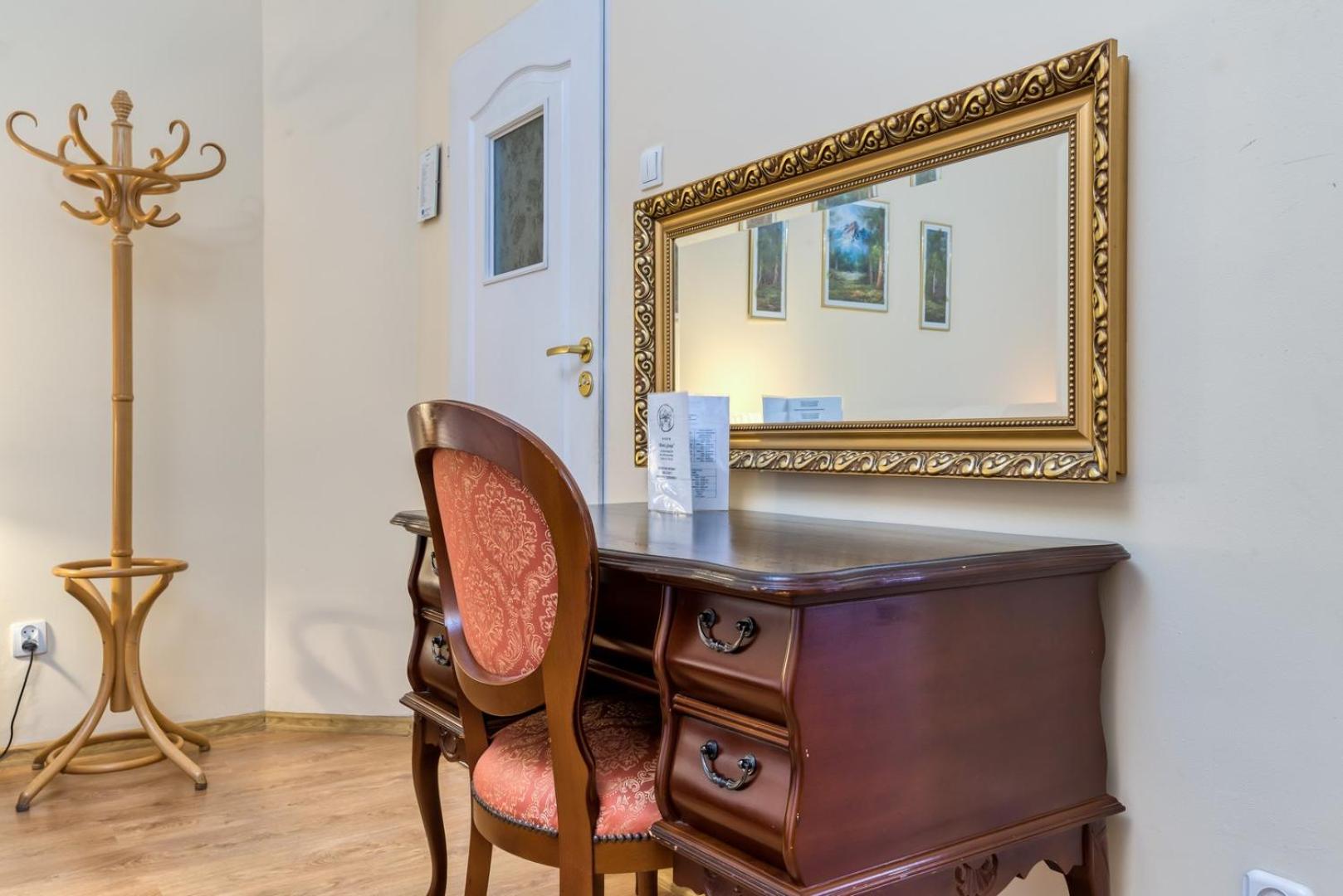 Single Room photo 2