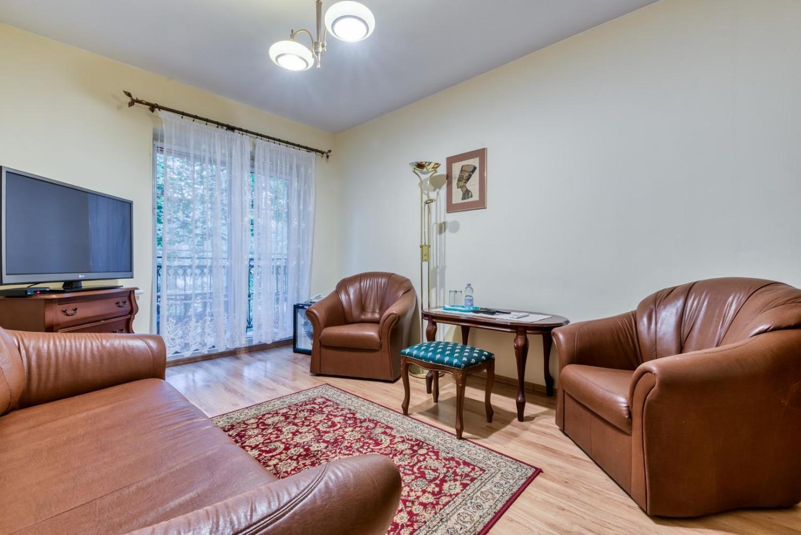 Apartment - Photo 3