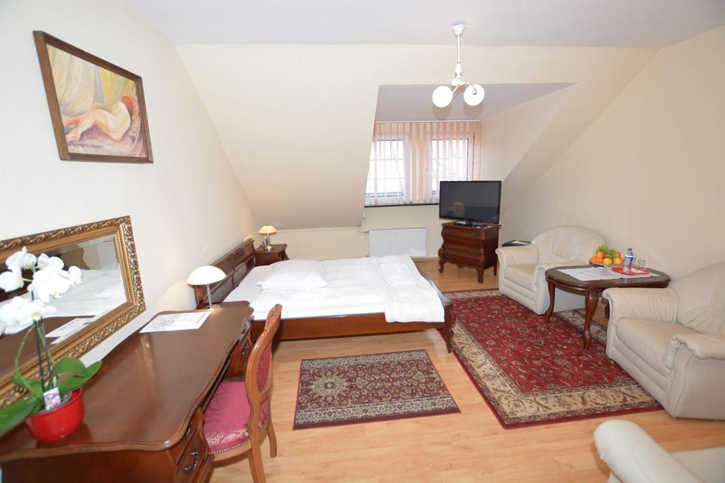 Double or Twin Room - Photo 1