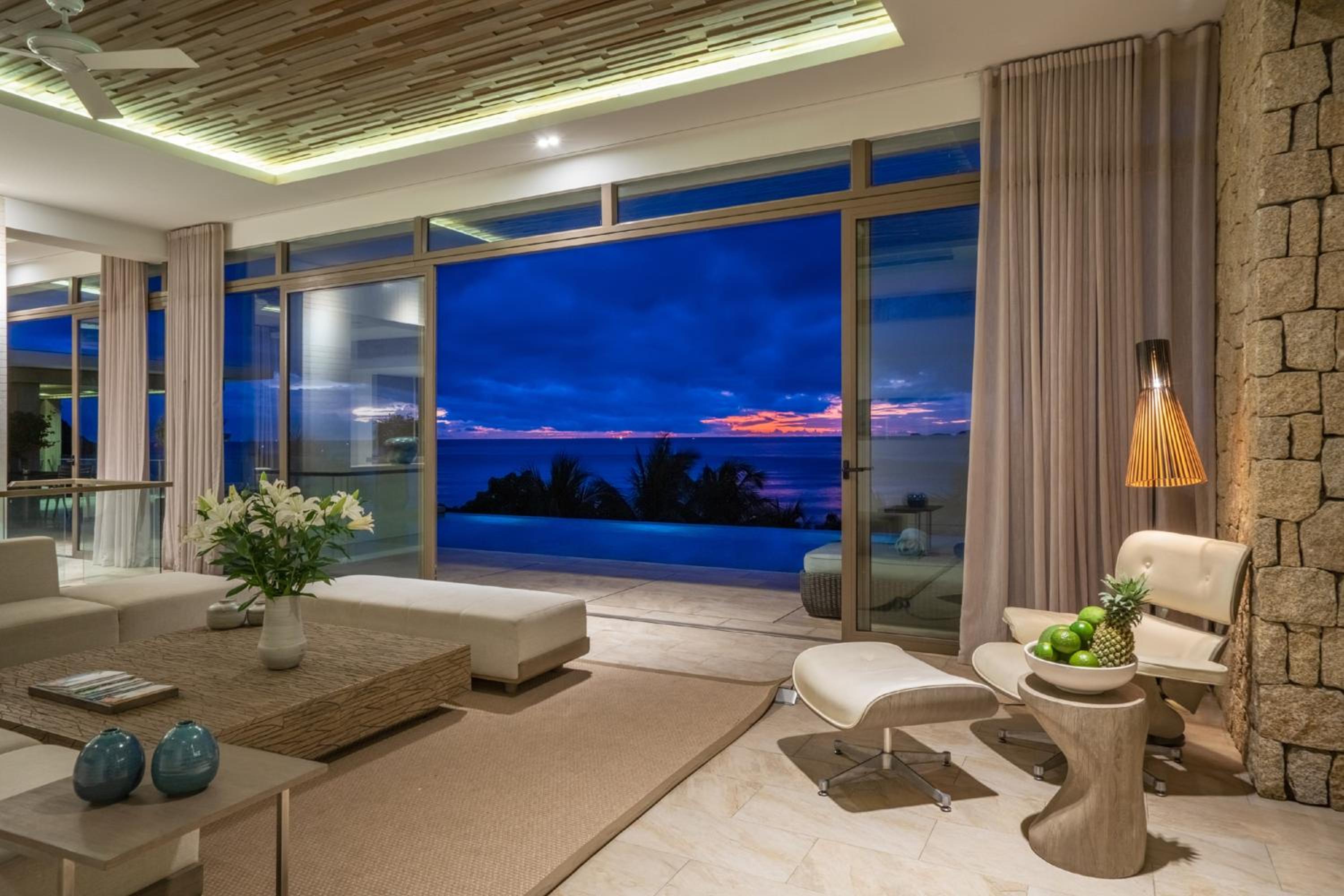 Mia Luxury Five-Bedroom Residence - Photo 11