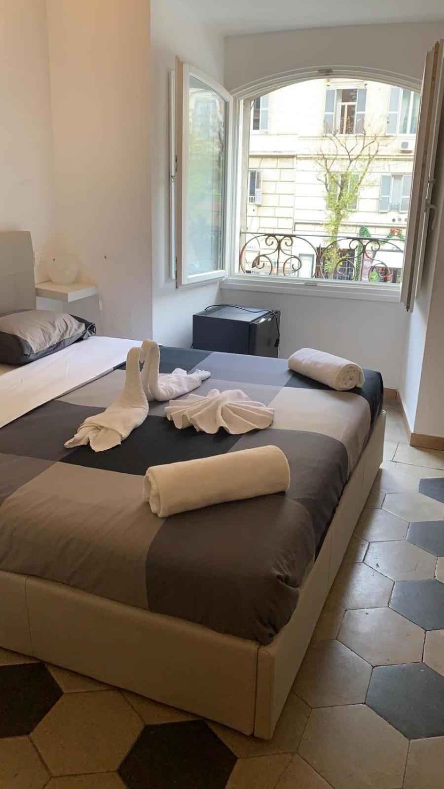 Economy Triple Room - Via Leone IV 38 photo 1